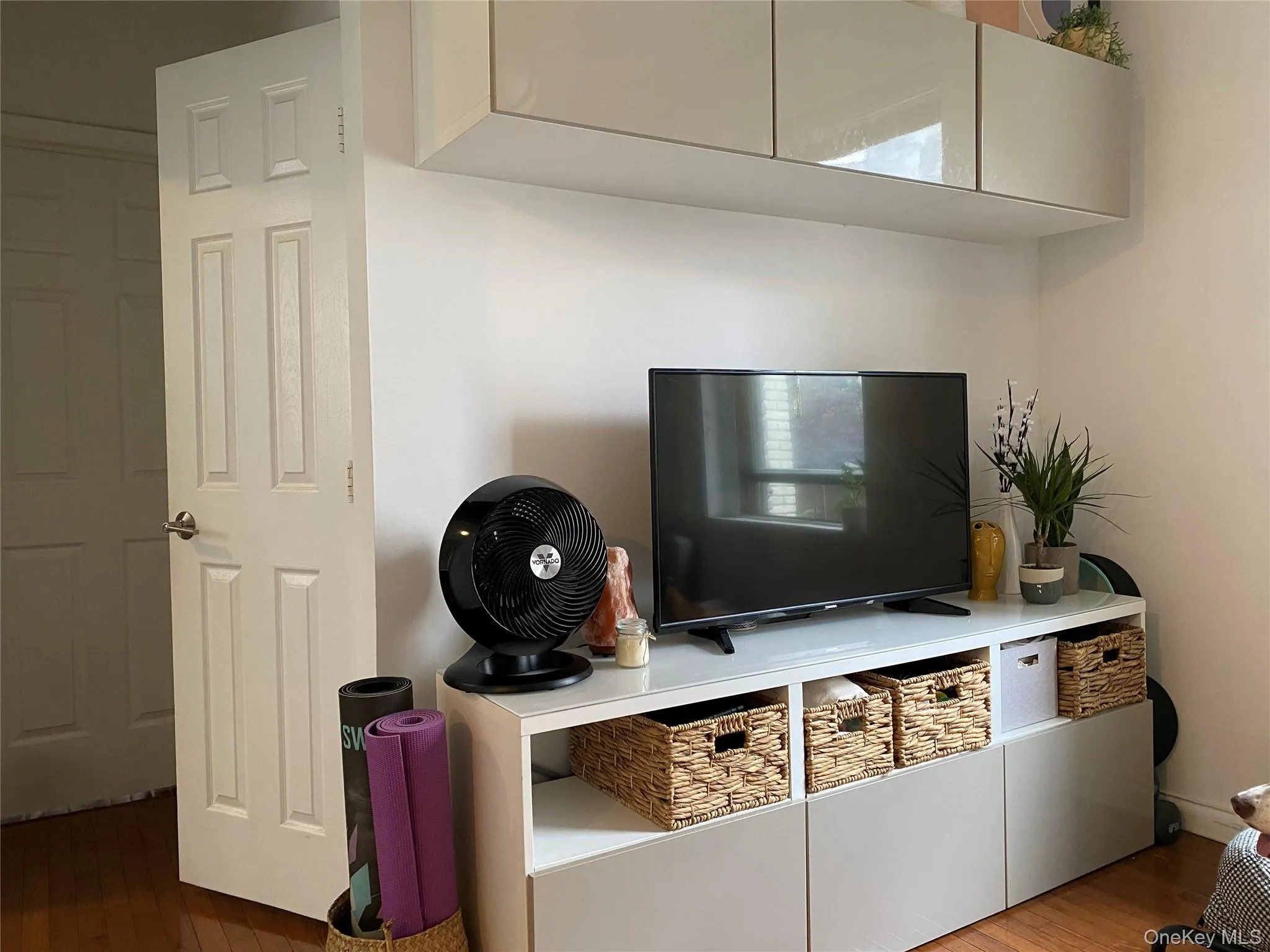21-27 33 Street, New York, NY, 2 Bedrooms Bedrooms, 5 Rooms Rooms,1 BathroomBathrooms,Residential,For Rent,33,0,1049584 21-27 33 Street, New York, NY, 2 Bedrooms Bedrooms, 5 Rooms Rooms,1 BathroomBathrooms,Residential,For Rent,33,0,1049584