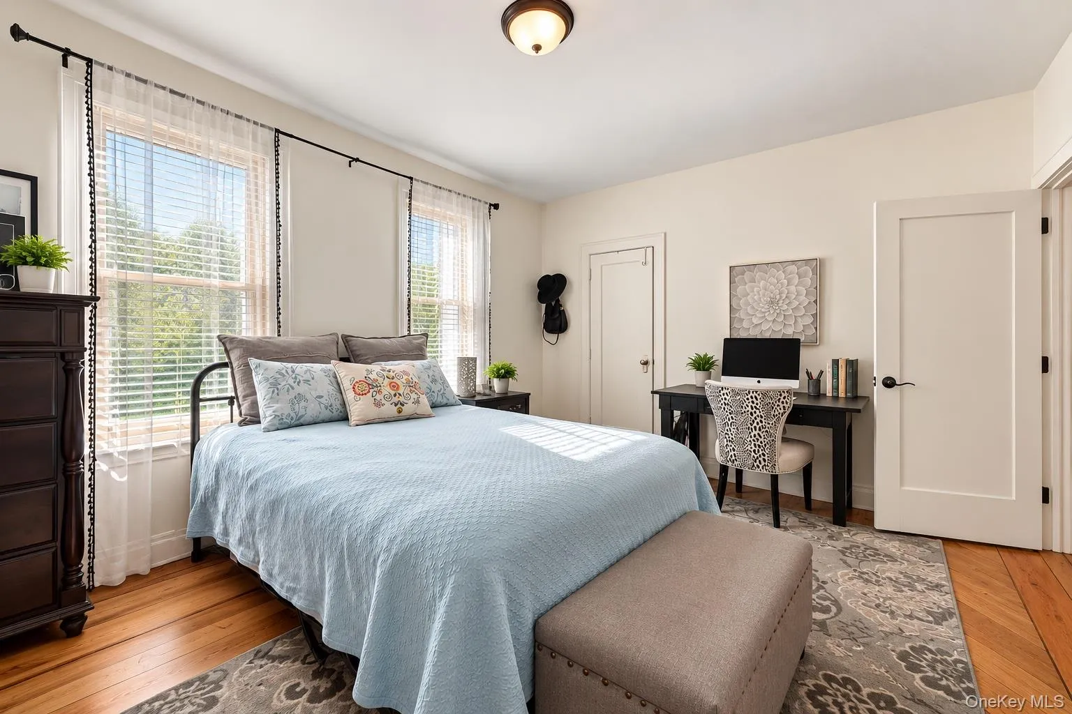 11133 178th Street, New York, NY, 3 Bedrooms Bedrooms, 7 Rooms Rooms,1 BathroomBathrooms,Residential,For Rent,178th,0,1049586 11133 178th Street, New York, NY, 3 Bedrooms Bedrooms, 7 Rooms Rooms,1 BathroomBathrooms,Residential,For Rent,178th,0,1049586