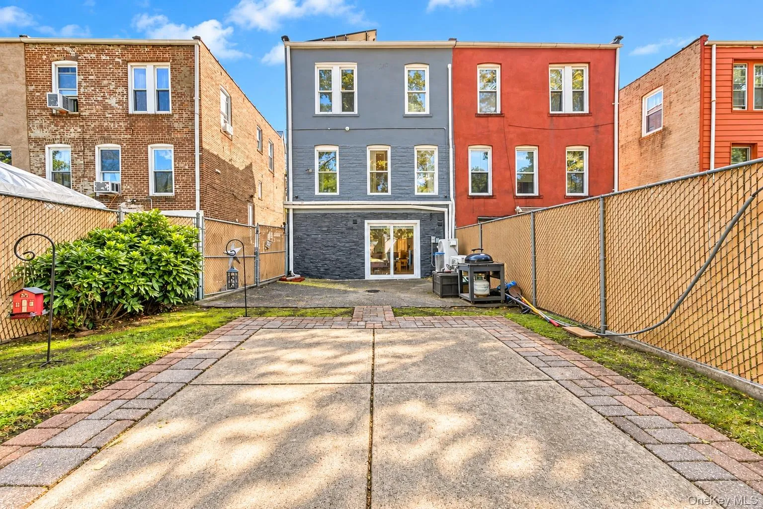11133 178th Street, New York, NY, 3 Bedrooms Bedrooms, 7 Rooms Rooms,1 BathroomBathrooms,Residential,For Rent,178th,0,1049586 11133 178th Street, New York, NY, 3 Bedrooms Bedrooms, 7 Rooms Rooms,1 BathroomBathrooms,Residential,For Rent,178th,0,1049586