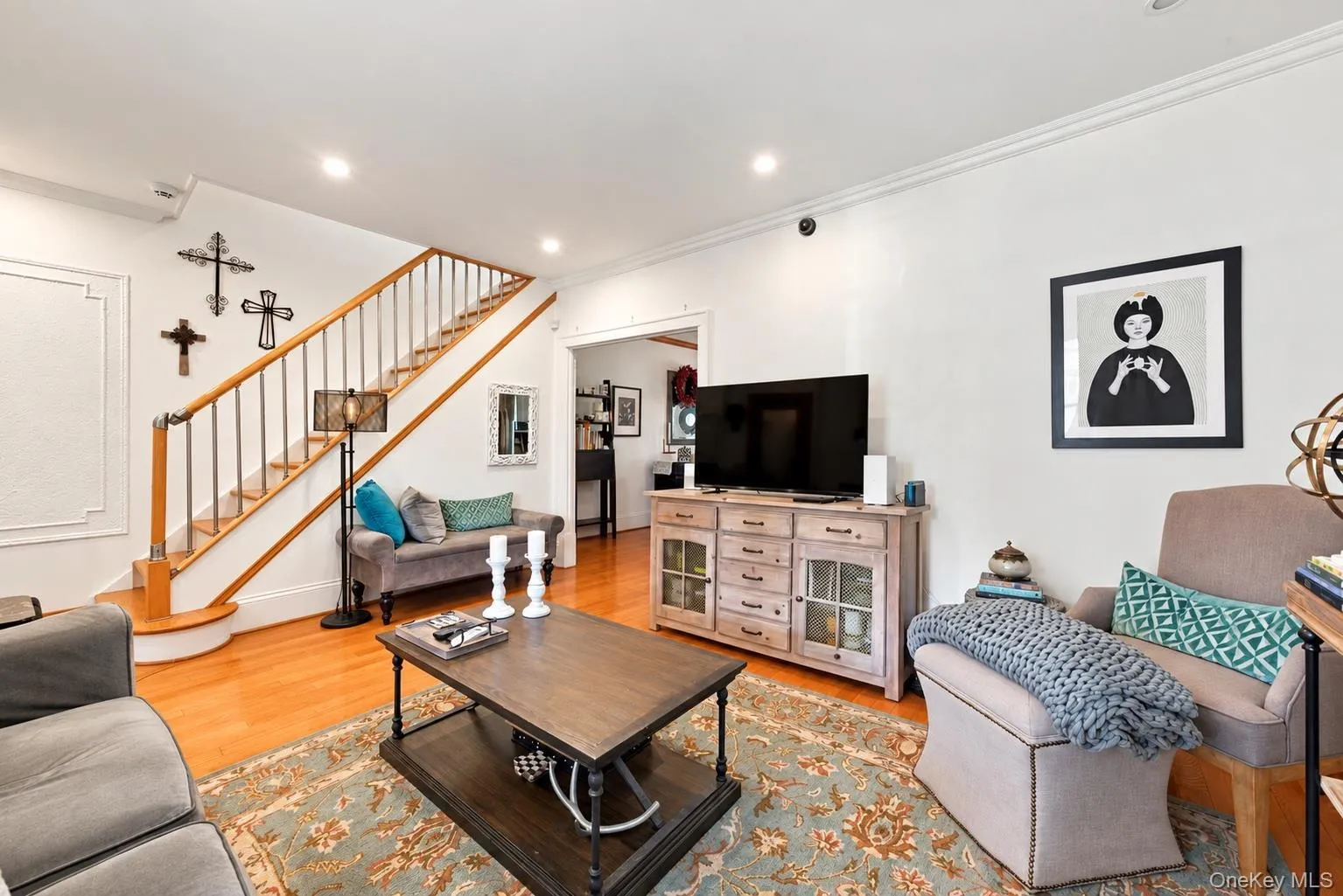 11133 178th Street, New York, NY, 3 Bedrooms Bedrooms, 7 Rooms Rooms,1 BathroomBathrooms,Residential,For Rent,178th,0,1049586 11133 178th Street, New York, NY, 3 Bedrooms Bedrooms, 7 Rooms Rooms,1 BathroomBathrooms,Residential,For Rent,178th,0,1049586