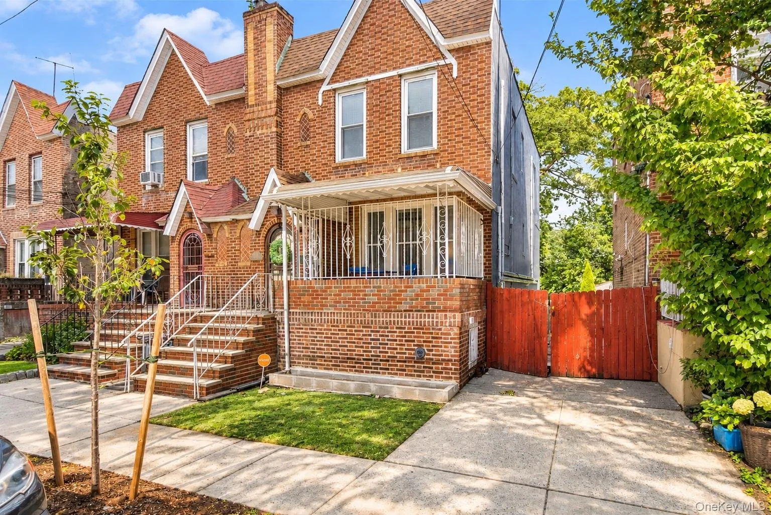11133 178th Street, New York, NY, 3 Bedrooms Bedrooms, 7 Rooms Rooms,1 BathroomBathrooms,Residential,For Rent,178th,0,1049586 11133 178th Street, New York, NY, 3 Bedrooms Bedrooms, 7 Rooms Rooms,1 BathroomBathrooms,Residential,For Rent,178th,0,1049586