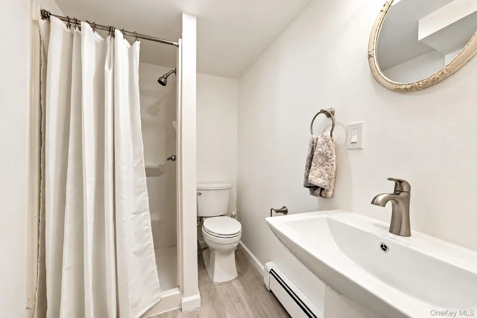 11133 178th Street, New York, NY, 3 Bedrooms Bedrooms, 7 Rooms Rooms,1 BathroomBathrooms,Residential,For Rent,178th,0,1049586 11133 178th Street, New York, NY, 3 Bedrooms Bedrooms, 7 Rooms Rooms,1 BathroomBathrooms,Residential,For Rent,178th,0,1049586