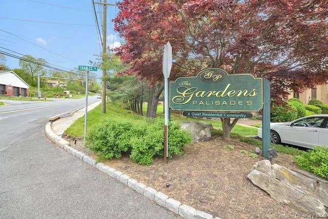 16 Charles Lane, Ramapo, NY, 2 Bedroom Bedrooms, 5 Room Rooms,2 BathroomBathrooms,Residential Lease,For Rent,Charles,0,1049592 16 Charles Lane, Ramapo, NY, 2 Bedroom Bedrooms, 5 Room Rooms,2 BathroomBathrooms,Residential Lease,For Rent,Charles,0,1049592