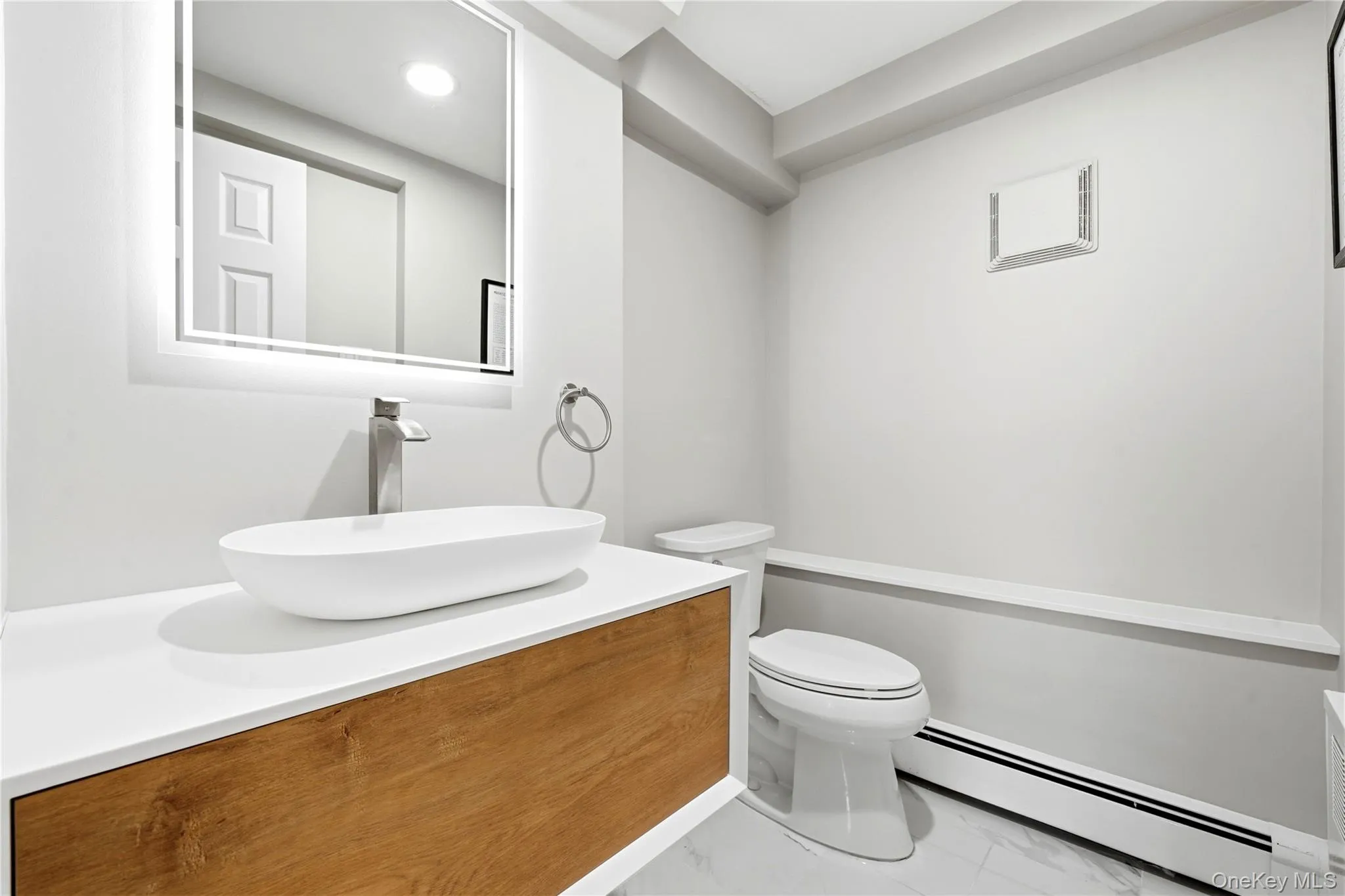 63 Bankside Drive, Huntington, NY, 4 Bedrooms Bedrooms, 8 Rooms Rooms,2 BathroomsBathrooms,Residential,For Rent,Bankside,0,1049594 63 Bankside Drive, Huntington, NY, 4 Bedrooms Bedrooms, 8 Rooms Rooms,2 BathroomsBathrooms,Residential,For Rent,Bankside,0,1049594