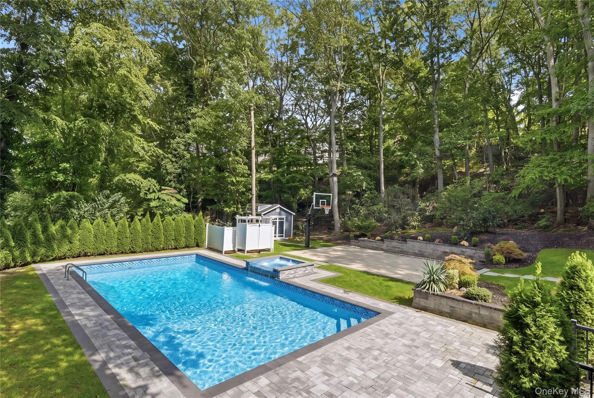 63 Bankside Drive, Huntington, NY, 4 Bedrooms Bedrooms, 8 Rooms Rooms,2 BathroomsBathrooms,Residential,For Rent,Bankside,0,1049594 63 Bankside Drive, Huntington, NY, 4 Bedrooms Bedrooms, 8 Rooms Rooms,2 BathroomsBathrooms,Residential,For Rent,Bankside,0,1049594