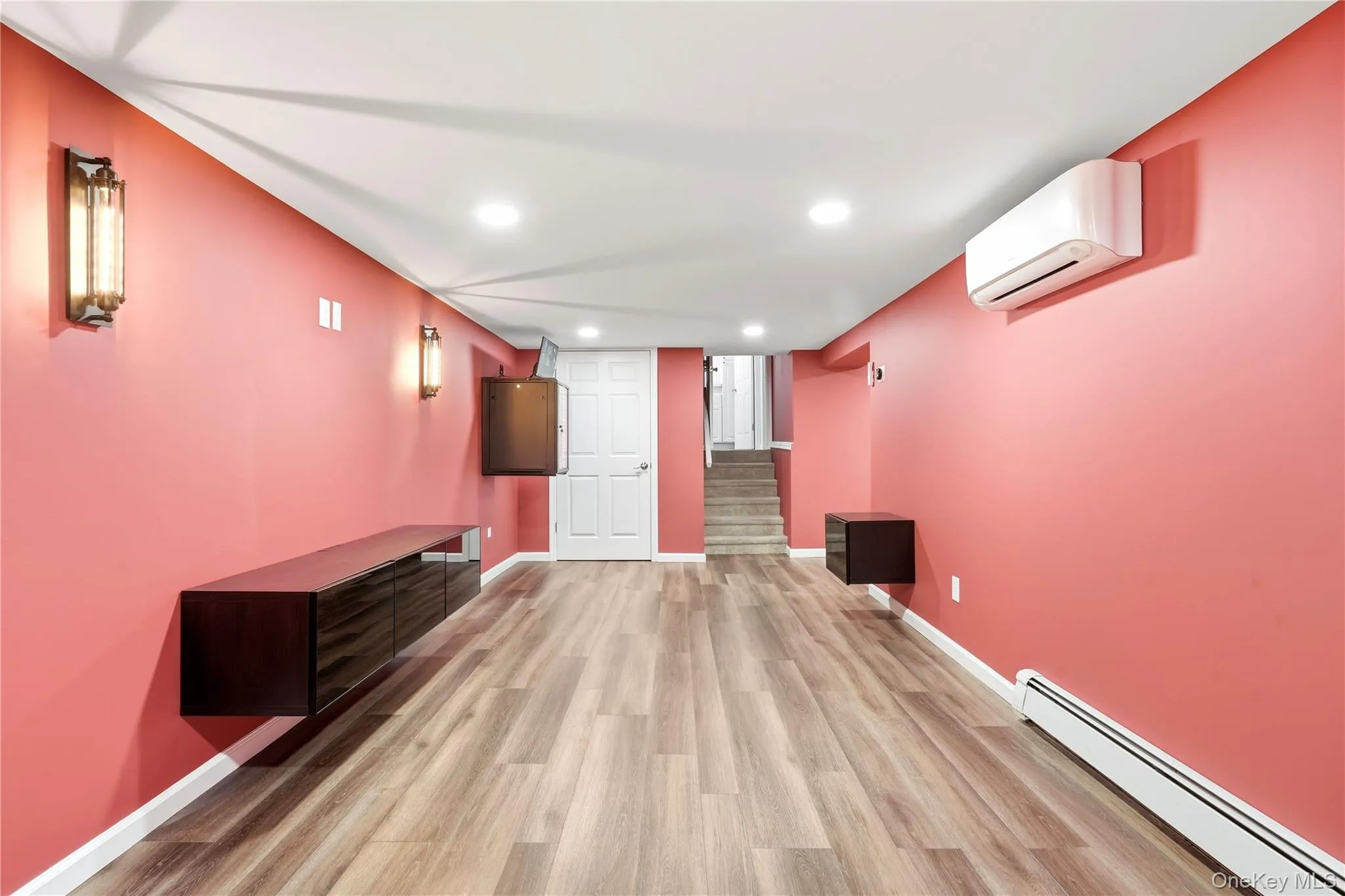 63 Bankside Drive, Huntington, NY, 4 Bedrooms Bedrooms, 8 Rooms Rooms,2 BathroomsBathrooms,Residential,For Rent,Bankside,0,1049594 63 Bankside Drive, Huntington, NY, 4 Bedrooms Bedrooms, 8 Rooms Rooms,2 BathroomsBathrooms,Residential,For Rent,Bankside,0,1049594