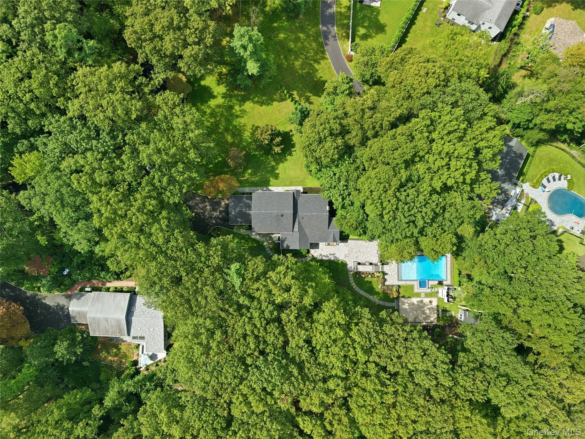 63 Bankside Drive, Huntington, NY, 4 Bedrooms Bedrooms, 8 Rooms Rooms,2 BathroomsBathrooms,Residential,For Rent,Bankside,0,1049594 63 Bankside Drive, Huntington, NY, 4 Bedrooms Bedrooms, 8 Rooms Rooms,2 BathroomsBathrooms,Residential,For Rent,Bankside,0,1049594