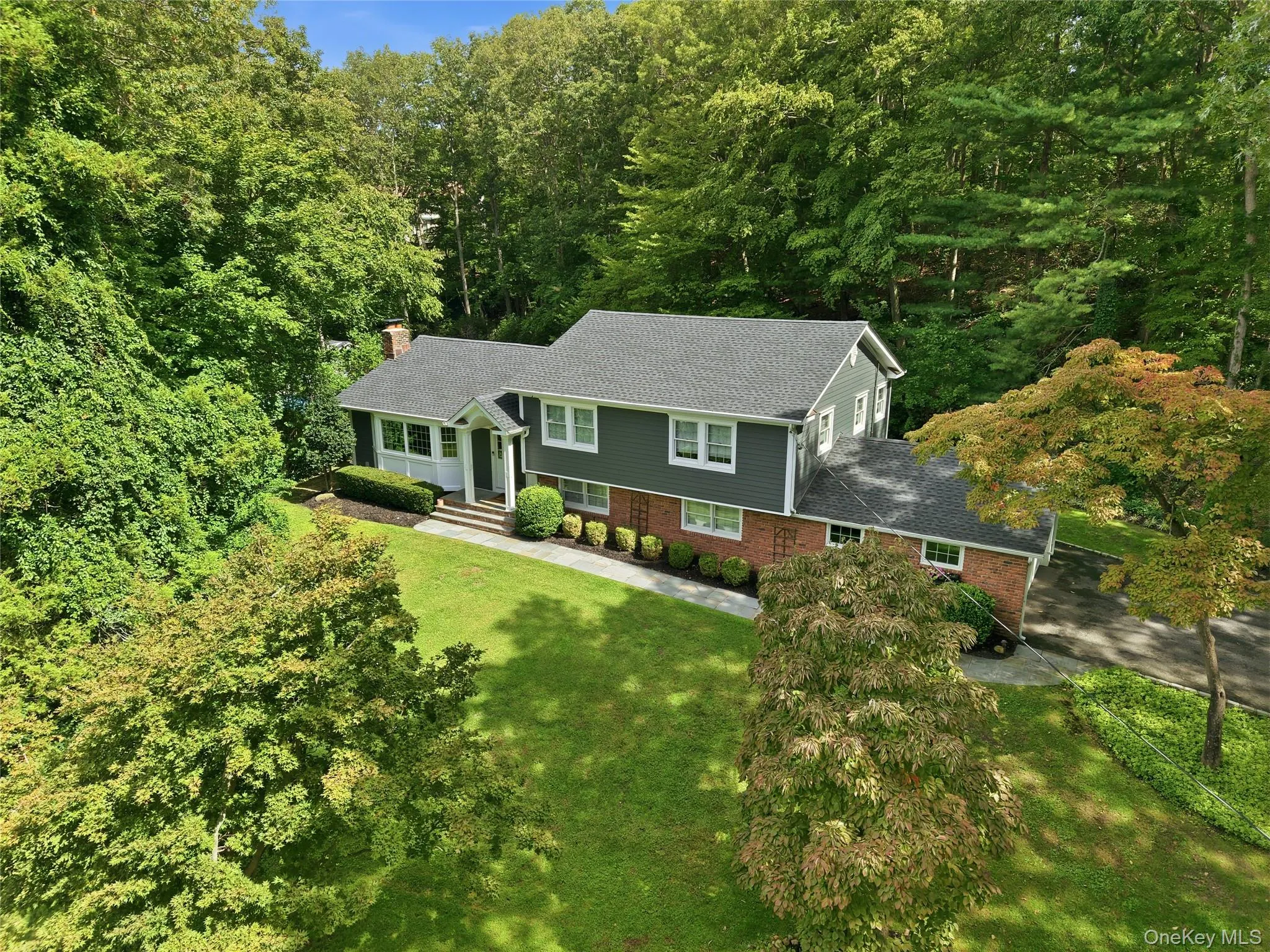 63 Bankside Drive, Huntington, NY, 4 Bedrooms Bedrooms, 8 Rooms Rooms,2 BathroomsBathrooms,Residential,For Rent,Bankside,0,1049594 63 Bankside Drive, Huntington, NY, 4 Bedrooms Bedrooms, 8 Rooms Rooms,2 BathroomsBathrooms,Residential,For Rent,Bankside,0,1049594
