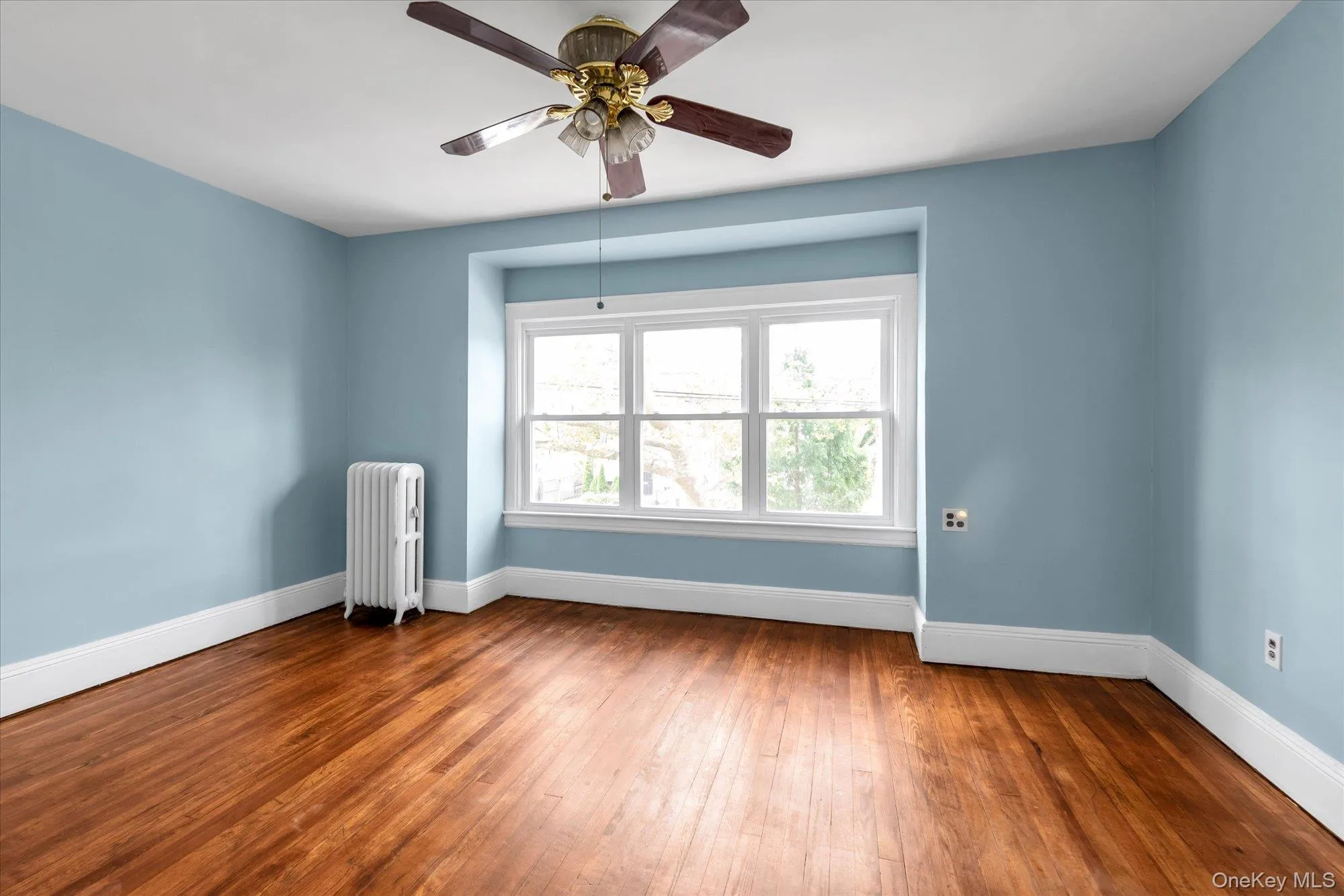 71-39 Nansen Street, New York, NY, 3 Bedrooms Bedrooms, 6 Rooms Rooms,1 BathroomBathrooms,Residential Lease,For Rent,Nansen,0,1049595 71-39 Nansen Street, New York, NY, 3 Bedrooms Bedrooms, 6 Rooms Rooms,1 BathroomBathrooms,Residential Lease,For Rent,Nansen,0,1049595
