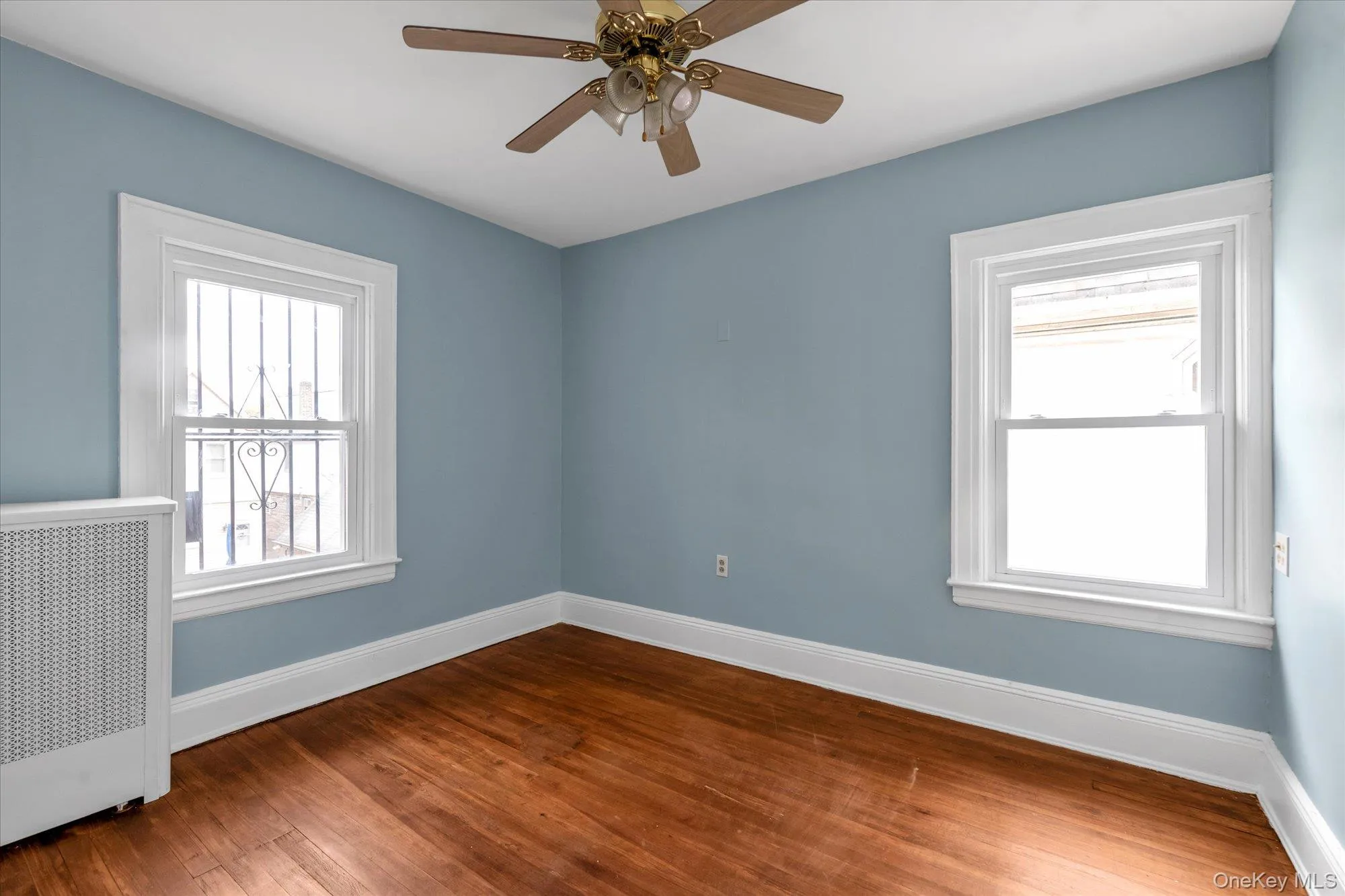 71-39 Nansen Street, New York, NY, 3 Bedrooms Bedrooms, 6 Rooms Rooms,1 BathroomBathrooms,Residential Lease,For Rent,Nansen,0,1049595 71-39 Nansen Street, New York, NY, 3 Bedrooms Bedrooms, 6 Rooms Rooms,1 BathroomBathrooms,Residential Lease,For Rent,Nansen,0,1049595