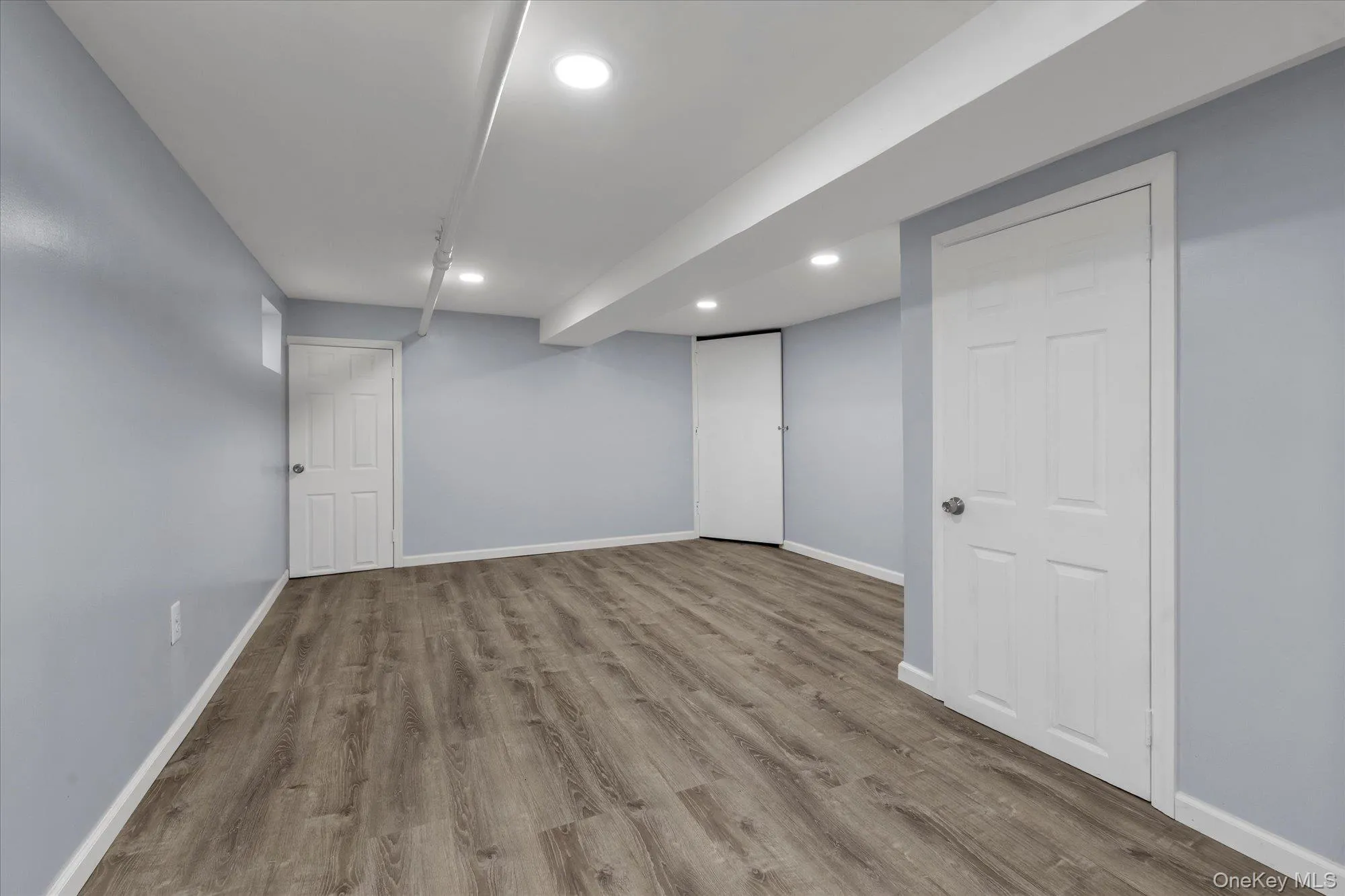 71-39 Nansen Street, New York, NY, 3 Bedrooms Bedrooms, 6 Rooms Rooms,1 BathroomBathrooms,Residential Lease,For Rent,Nansen,0,1049595 71-39 Nansen Street, New York, NY, 3 Bedrooms Bedrooms, 6 Rooms Rooms,1 BathroomBathrooms,Residential Lease,For Rent,Nansen,0,1049595