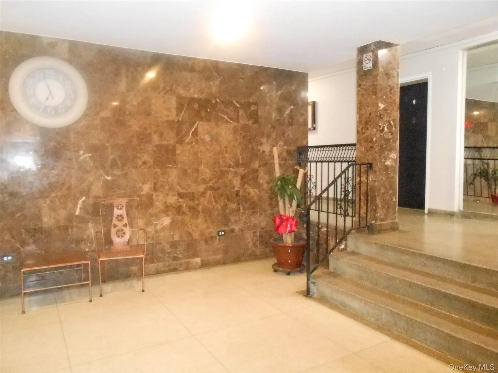 131-11 Kew Gardens Road, New York, NY, 2 Bedrooms Bedrooms, 4 Rooms Rooms,1 BathroomBathrooms,Residential Lease,For Rent,Kew Gardens,0,1049597 131-11 Kew Gardens Road, New York, NY, 2 Bedrooms Bedrooms, 4 Rooms Rooms,1 BathroomBathrooms,Residential Lease,For Rent,Kew Gardens,0,1049597