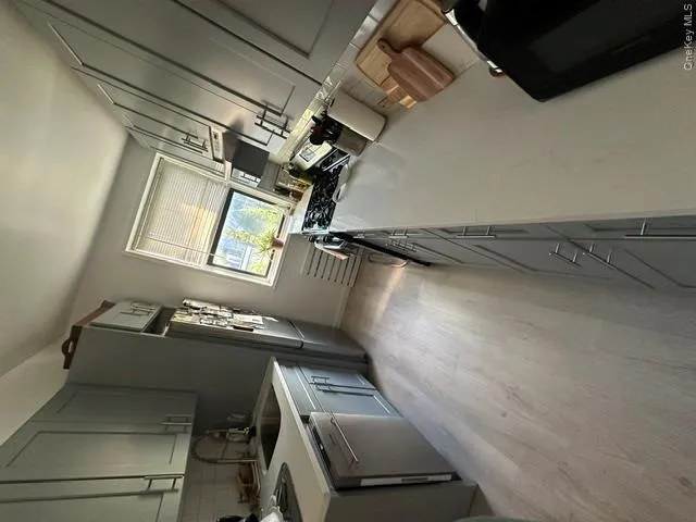 131-11 Kew Gardens Road, New York, NY, 2 Bedrooms Bedrooms, 4 Rooms Rooms,1 BathroomBathrooms,Residential Lease,For Rent,Kew Gardens,0,1049597 131-11 Kew Gardens Road, New York, NY, 2 Bedrooms Bedrooms, 4 Rooms Rooms,1 BathroomBathrooms,Residential Lease,For Rent,Kew Gardens,0,1049597