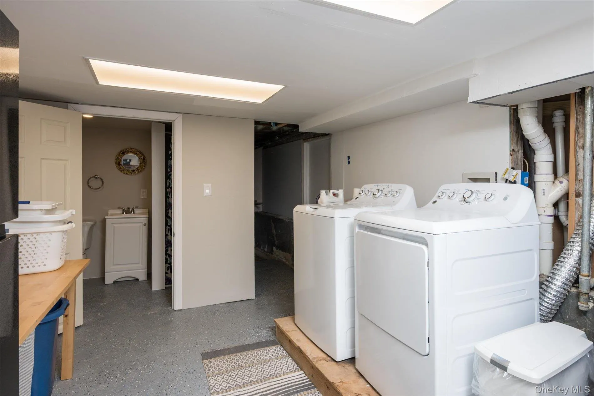 29 Barnes Street, Long Beach, NY, 3 Bedrooms Bedrooms, 7 Rooms Rooms,2 BathroomsBathrooms,Residential,For Rent,Barnes,0,1049601 29 Barnes Street, Long Beach, NY, 3 Bedrooms Bedrooms, 7 Rooms Rooms,2 BathroomsBathrooms,Residential,For Rent,Barnes,0,1049601