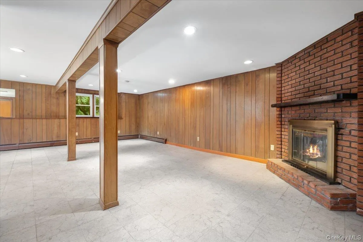 24 Willow Place, Cortlandt, NY, 3 Bedrooms Bedrooms, 7 Rooms Rooms,2 BathroomsBathrooms,Residential,For Rent,Willow,0,1049603 24 Willow Place, Cortlandt, NY, 3 Bedrooms Bedrooms, 7 Rooms Rooms,2 BathroomsBathrooms,Residential,For Rent,Willow,0,1049603