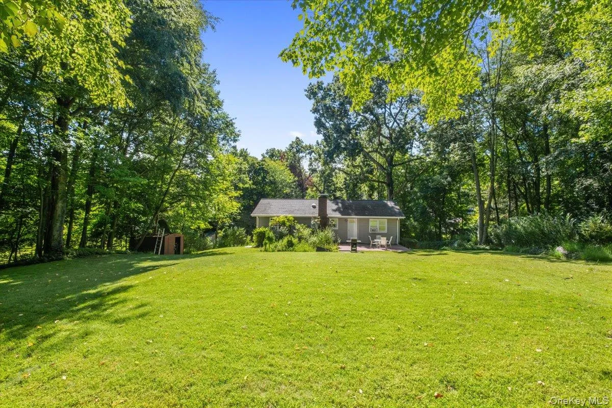 24 Willow Place, Cortlandt, NY, 3 Bedrooms Bedrooms, 7 Rooms Rooms,2 BathroomsBathrooms,Residential,For Rent,Willow,0,1049603 24 Willow Place, Cortlandt, NY, 3 Bedrooms Bedrooms, 7 Rooms Rooms,2 BathroomsBathrooms,Residential,For Rent,Willow,0,1049603