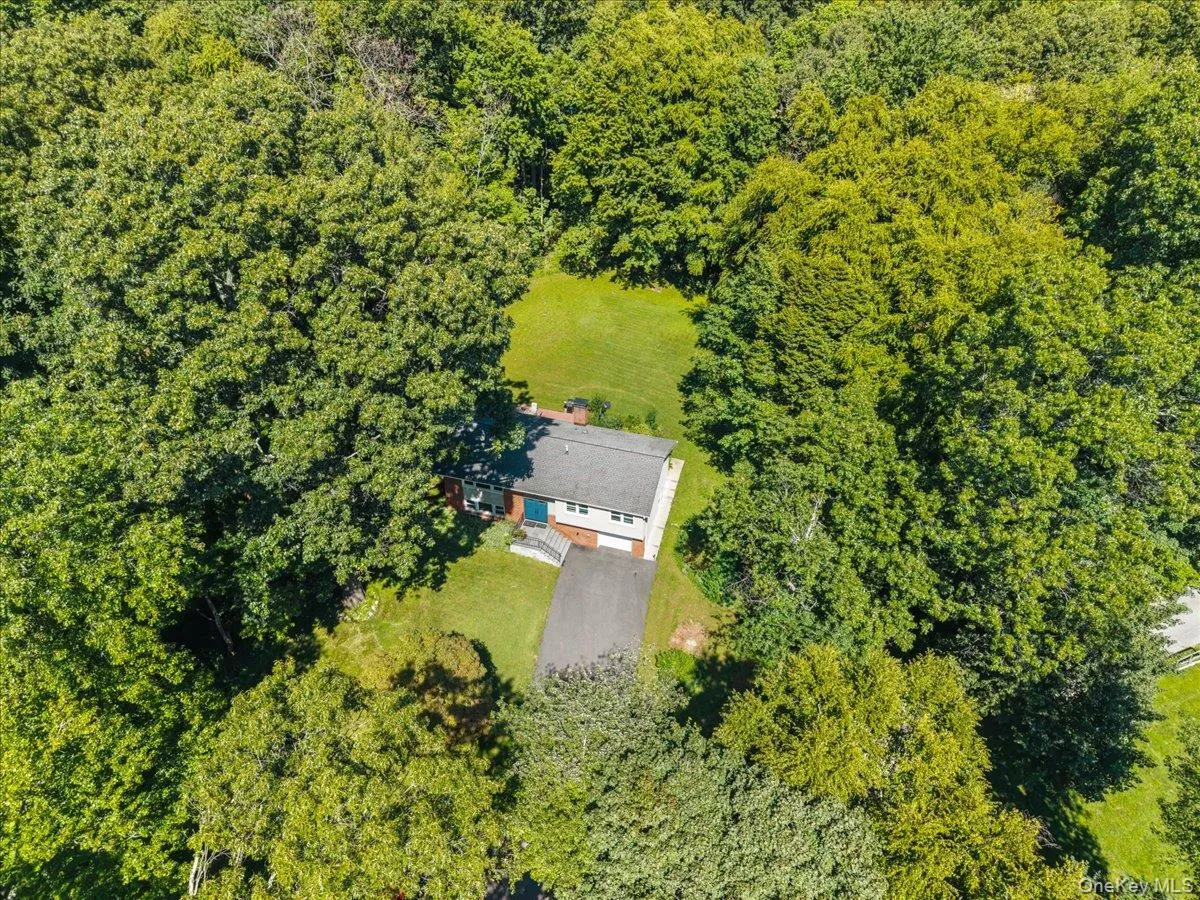 24 Willow Place, Cortlandt, NY, 3 Bedrooms Bedrooms, 7 Rooms Rooms,2 BathroomsBathrooms,Residential,For Rent,Willow,0,1049603 24 Willow Place, Cortlandt, NY, 3 Bedrooms Bedrooms, 7 Rooms Rooms,2 BathroomsBathrooms,Residential,For Rent,Willow,0,1049603