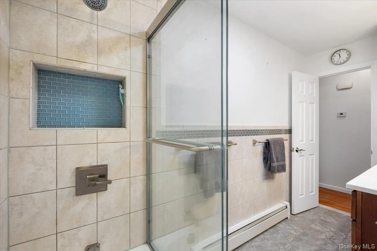 24 Willow Place, Cortlandt, NY, 3 Bedrooms Bedrooms, 7 Rooms Rooms,2 BathroomsBathrooms,Residential,For Rent,Willow,0,1049603 24 Willow Place, Cortlandt, NY, 3 Bedrooms Bedrooms, 7 Rooms Rooms,2 BathroomsBathrooms,Residential,For Rent,Willow,0,1049603