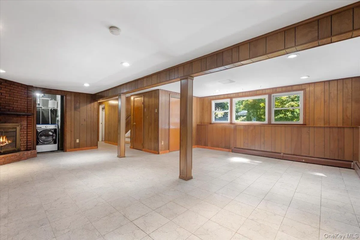 24 Willow Place, Cortlandt, NY, 3 Bedrooms Bedrooms, 7 Rooms Rooms,2 BathroomsBathrooms,Residential,For Rent,Willow,0,1049603 24 Willow Place, Cortlandt, NY, 3 Bedrooms Bedrooms, 7 Rooms Rooms,2 BathroomsBathrooms,Residential,For Rent,Willow,0,1049603
