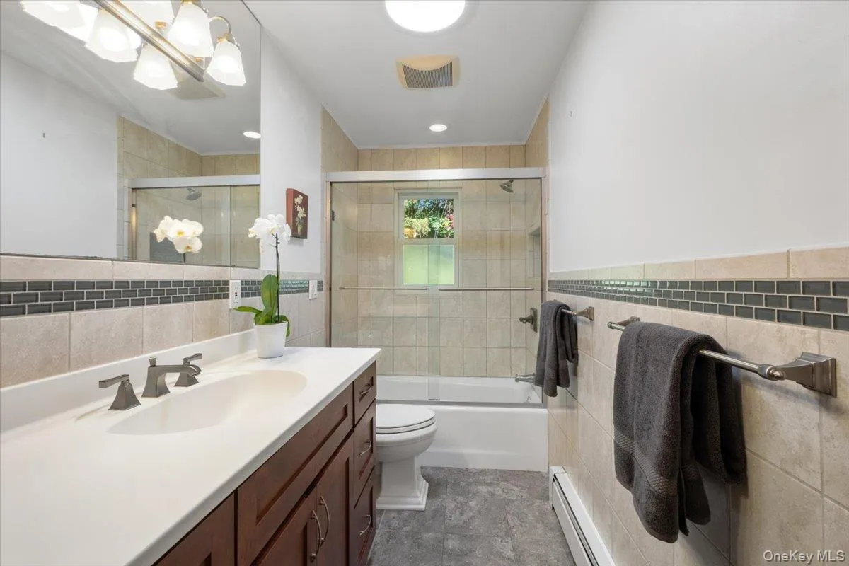 24 Willow Place, Cortlandt, NY, 3 Bedrooms Bedrooms, 7 Rooms Rooms,2 BathroomsBathrooms,Residential,For Rent,Willow,0,1049603 24 Willow Place, Cortlandt, NY, 3 Bedrooms Bedrooms, 7 Rooms Rooms,2 BathroomsBathrooms,Residential,For Rent,Willow,0,1049603