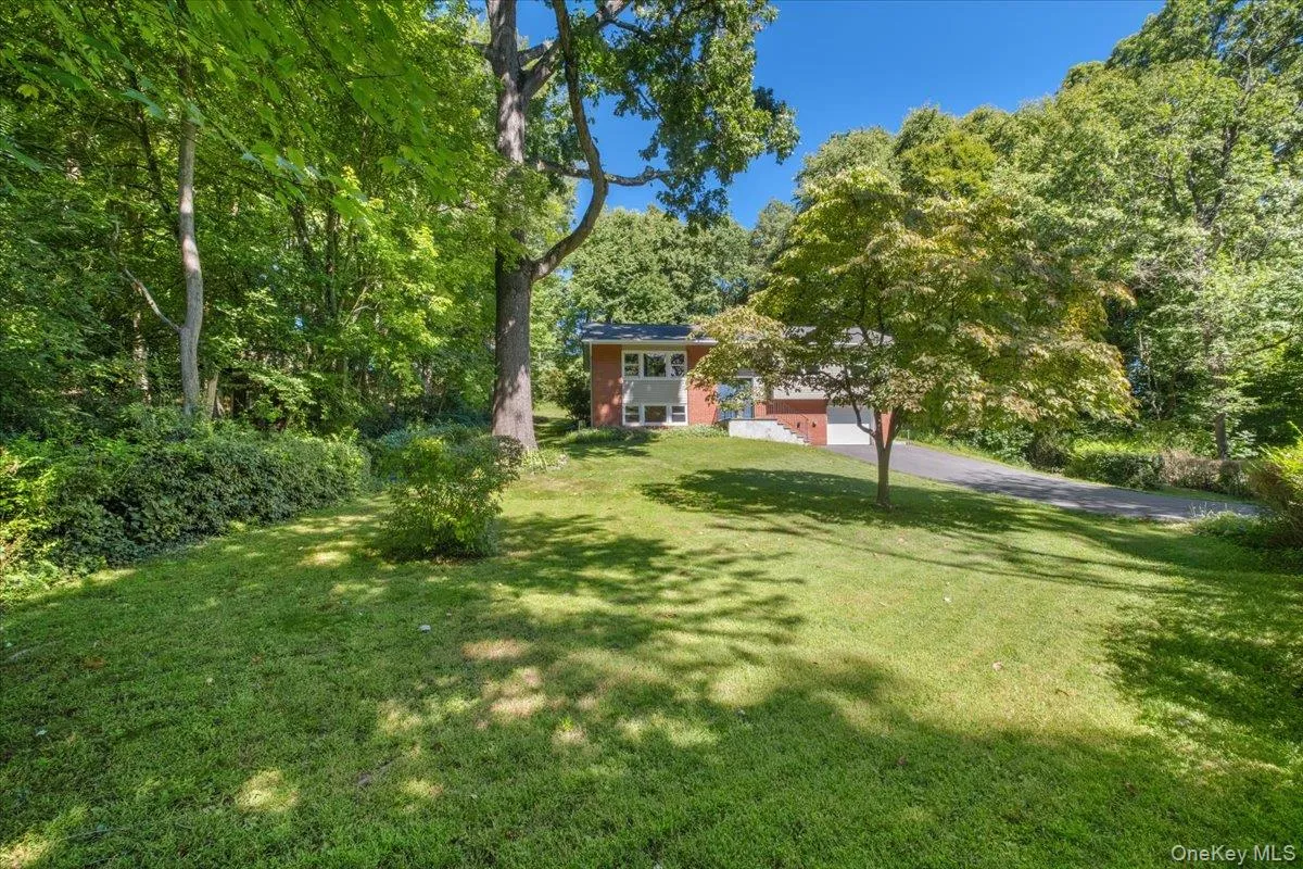 24 Willow Place, Cortlandt, NY, 3 Bedrooms Bedrooms, 7 Rooms Rooms,2 BathroomsBathrooms,Residential,For Rent,Willow,0,1049603 24 Willow Place, Cortlandt, NY, 3 Bedrooms Bedrooms, 7 Rooms Rooms,2 BathroomsBathrooms,Residential,For Rent,Willow,0,1049603