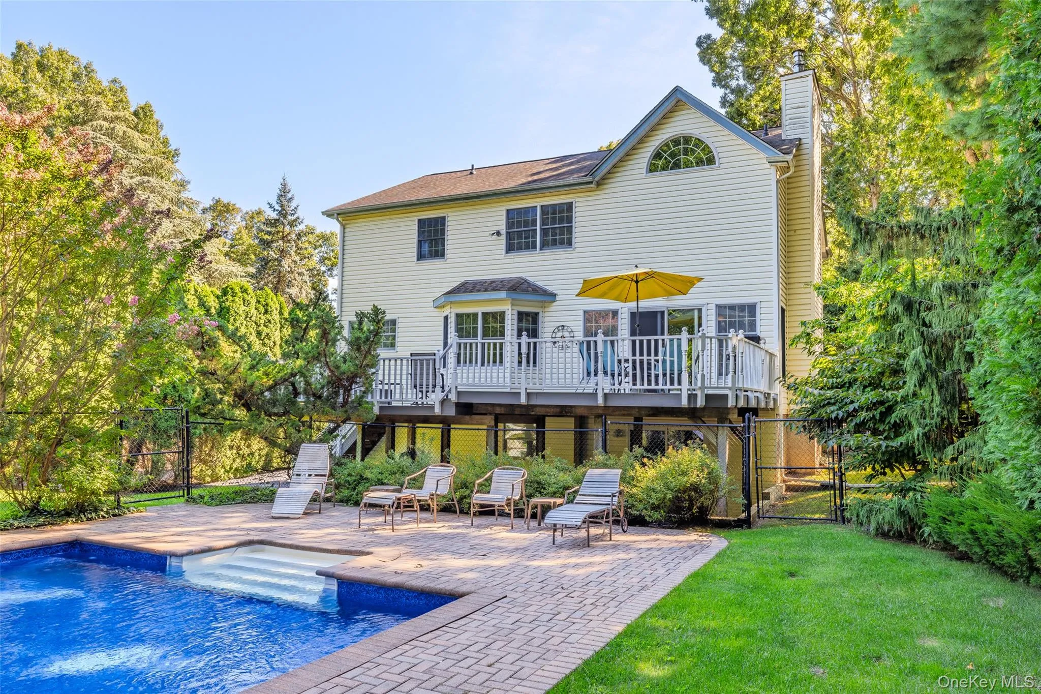 7 Holly Lane, Brookhaven, NY, 4 Bedrooms Bedrooms, 9 Rooms Rooms,3 BathroomsBathrooms,Residential,For Rent,Holly,0,1049606 7 Holly Lane, Brookhaven, NY, 4 Bedrooms Bedrooms, 9 Rooms Rooms,3 BathroomsBathrooms,Residential,For Rent,Holly,0,1049606