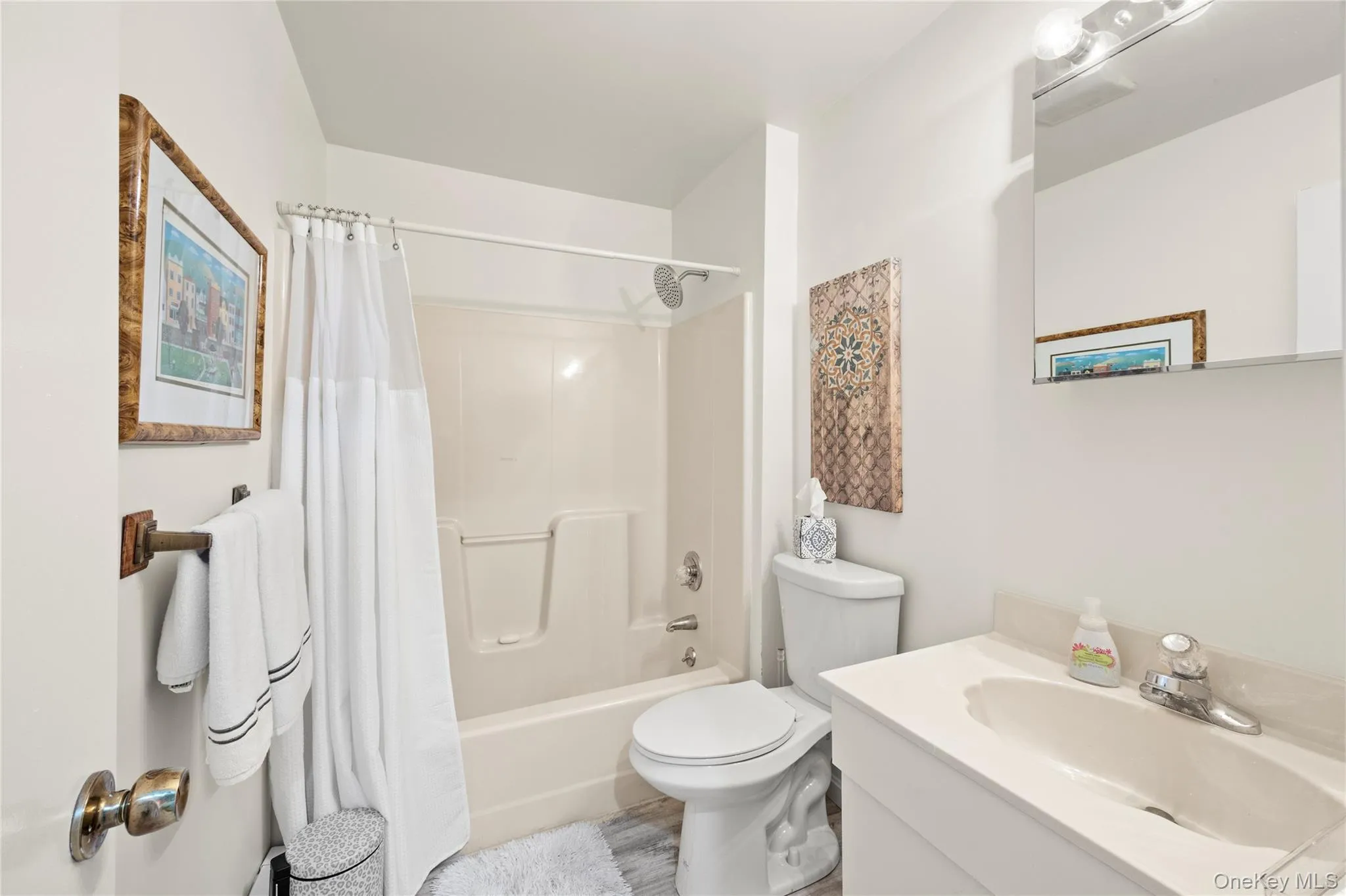 7 Holly Lane, Brookhaven, NY, 4 Bedrooms Bedrooms, 9 Rooms Rooms,3 BathroomsBathrooms,Residential,For Rent,Holly,0,1049606 7 Holly Lane, Brookhaven, NY, 4 Bedrooms Bedrooms, 9 Rooms Rooms,3 BathroomsBathrooms,Residential,For Rent,Holly,0,1049606