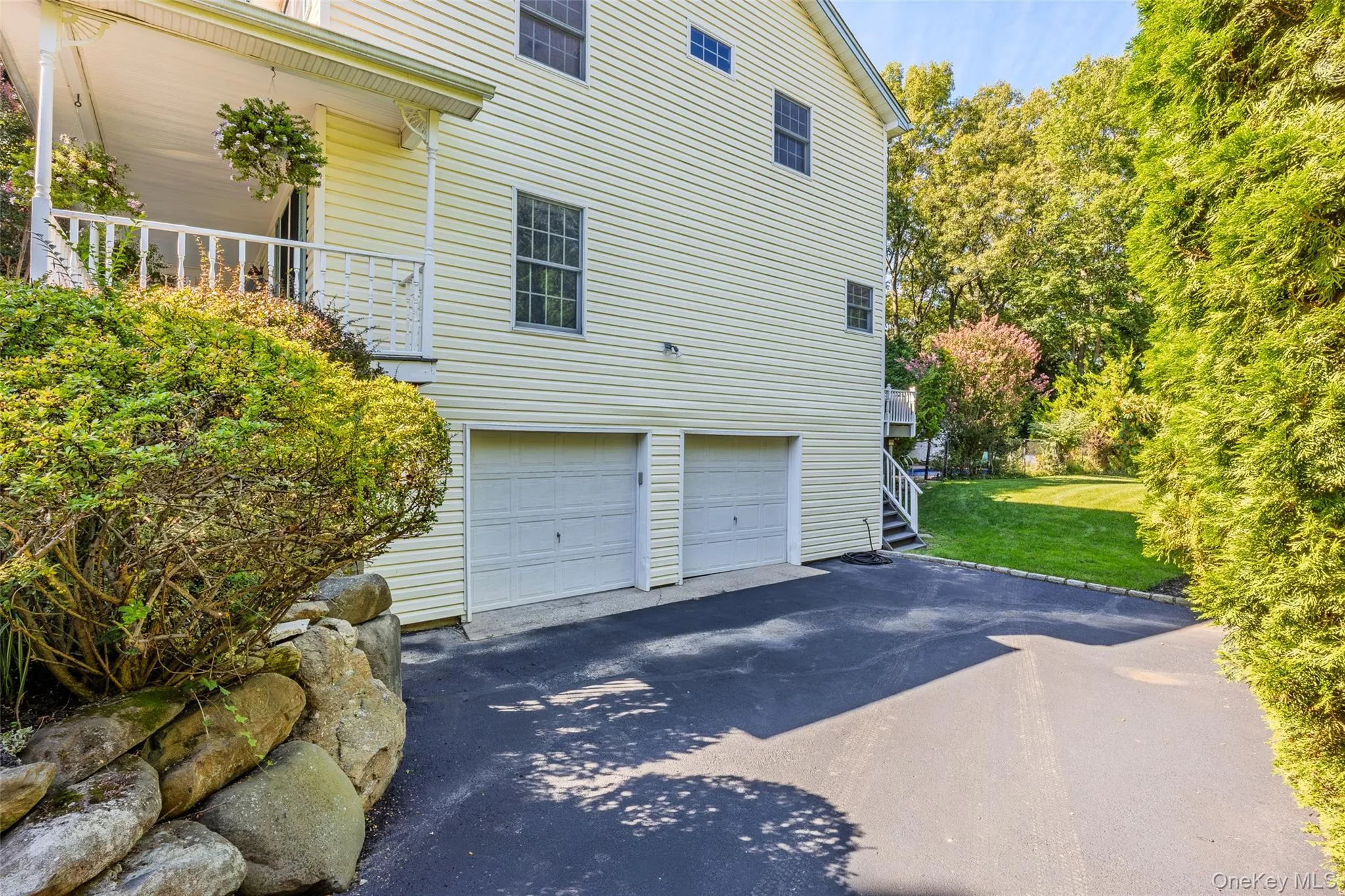 7 Holly Lane, Brookhaven, NY, 4 Bedrooms Bedrooms, 9 Rooms Rooms,3 BathroomsBathrooms,Residential,For Rent,Holly,0,1049606 7 Holly Lane, Brookhaven, NY, 4 Bedrooms Bedrooms, 9 Rooms Rooms,3 BathroomsBathrooms,Residential,For Rent,Holly,0,1049606