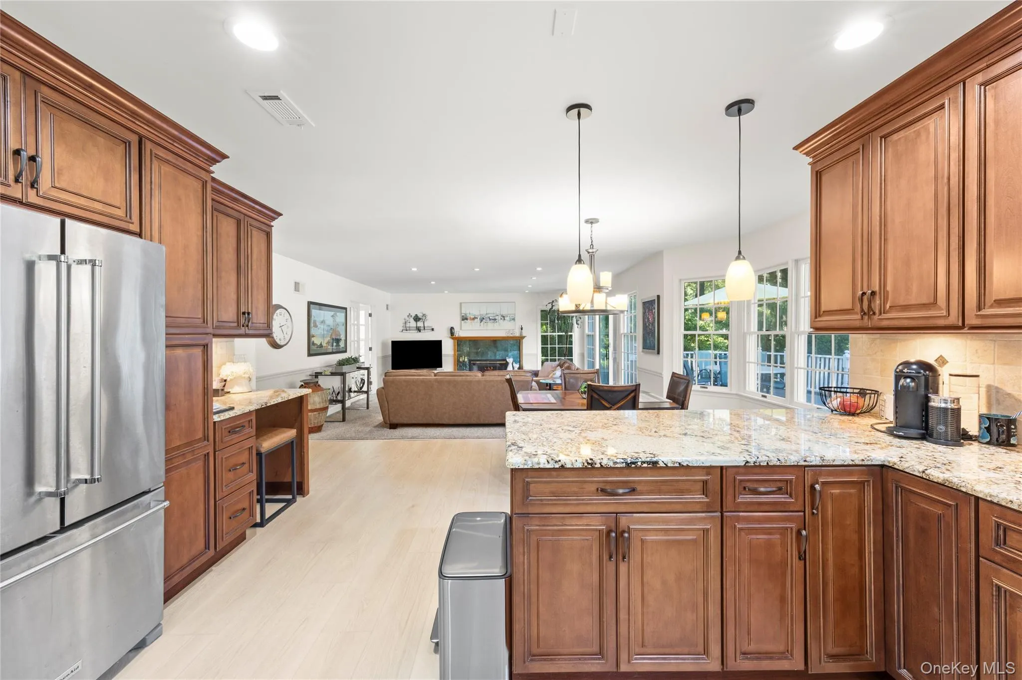 7 Holly Lane, Brookhaven, NY, 4 Bedrooms Bedrooms, 9 Rooms Rooms,3 BathroomsBathrooms,Residential,For Rent,Holly,0,1049606 7 Holly Lane, Brookhaven, NY, 4 Bedrooms Bedrooms, 9 Rooms Rooms,3 BathroomsBathrooms,Residential,For Rent,Holly,0,1049606