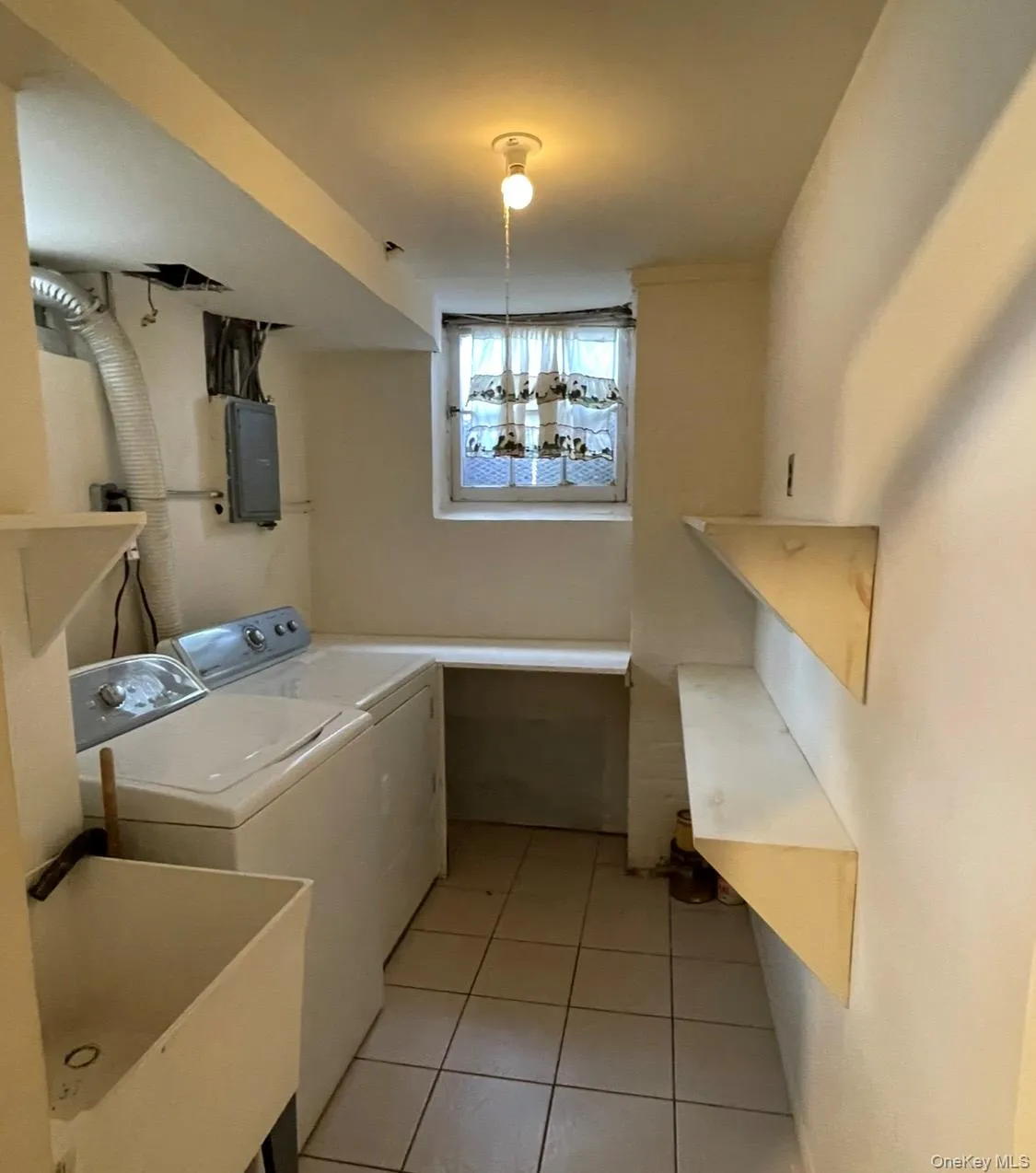 53-84 63rd Street, New York, NY, 3 Bedrooms Bedrooms, 8 Rooms Rooms,2 BathroomsBathrooms,Residential Lease,For Rent,63rd,0,1049609 53-84 63rd Street, New York, NY, 3 Bedrooms Bedrooms, 8 Rooms Rooms,2 BathroomsBathrooms,Residential Lease,For Rent,63rd,0,1049609