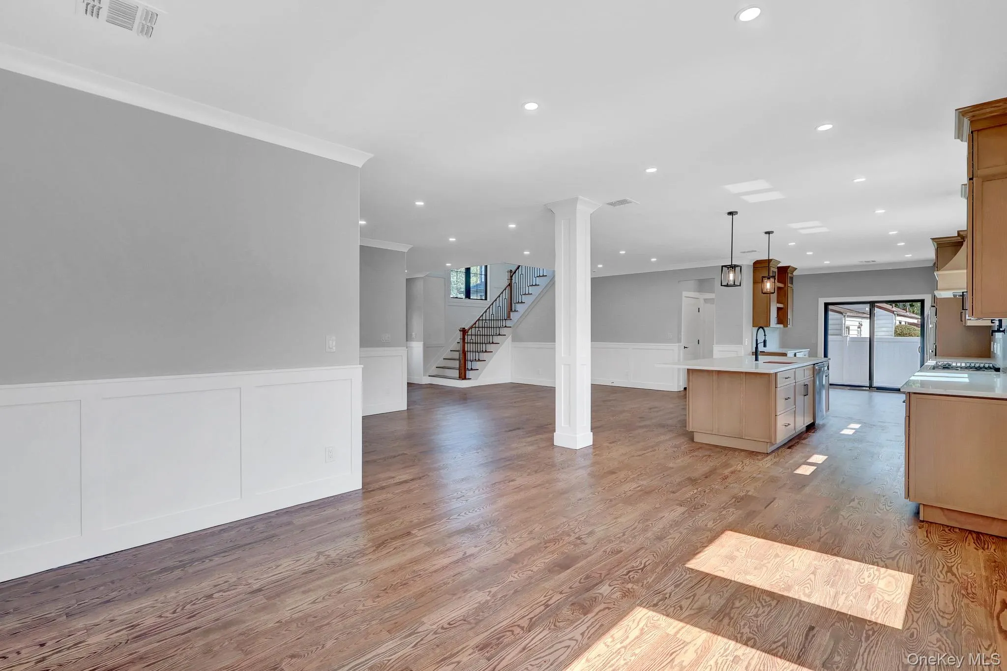 1370 Noel Court, Hempstead, NY, 5 Bedrooms Bedrooms, 11 Rooms Rooms,3 BathroomsBathrooms,Residential,For Rent,Noel,0,1049610 1370 Noel Court, Hempstead, NY, 5 Bedrooms Bedrooms, 11 Rooms Rooms,3 BathroomsBathrooms,Residential,For Rent,Noel,0,1049610
