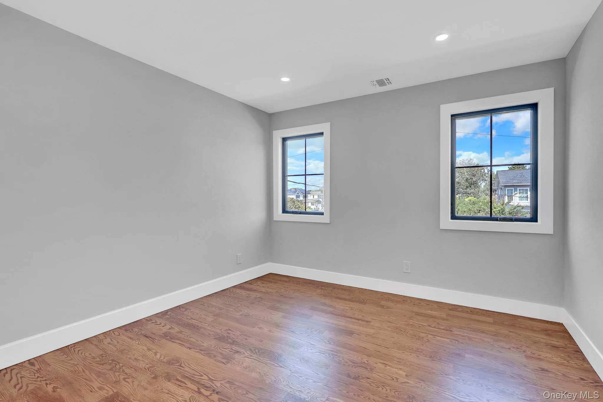1370 Noel Court, Hempstead, NY, 5 Bedrooms Bedrooms, 11 Rooms Rooms,3 BathroomsBathrooms,Residential,For Rent,Noel,0,1049610 1370 Noel Court, Hempstead, NY, 5 Bedrooms Bedrooms, 11 Rooms Rooms,3 BathroomsBathrooms,Residential,For Rent,Noel,0,1049610