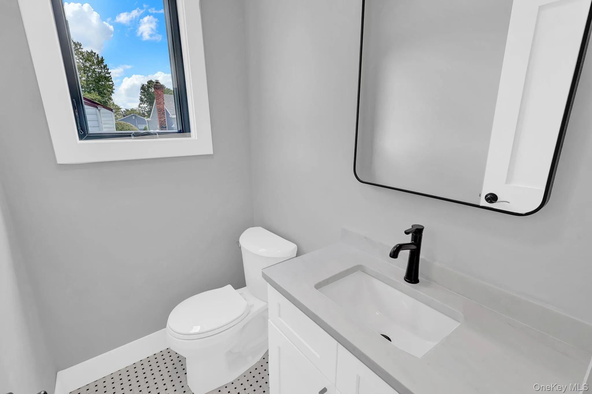 1370 Noel Court, Hempstead, NY, 5 Bedrooms Bedrooms, 11 Rooms Rooms,3 BathroomsBathrooms,Residential,For Rent,Noel,0,1049610 1370 Noel Court, Hempstead, NY, 5 Bedrooms Bedrooms, 11 Rooms Rooms,3 BathroomsBathrooms,Residential,For Rent,Noel,0,1049610