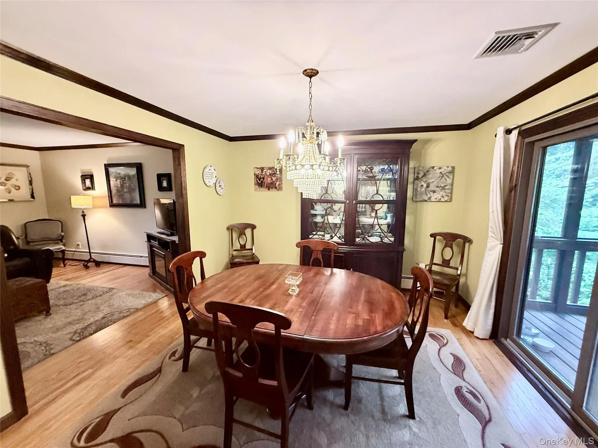 15 Trenton Road, Fishkill, NY, 3 Bedrooms Bedrooms, 11 Rooms Rooms,3 BathroomsBathrooms,Residential,For Rent,Trenton,0,1049611 15 Trenton Road, Fishkill, NY, 3 Bedrooms Bedrooms, 11 Rooms Rooms,3 BathroomsBathrooms,Residential,For Rent,Trenton,0,1049611