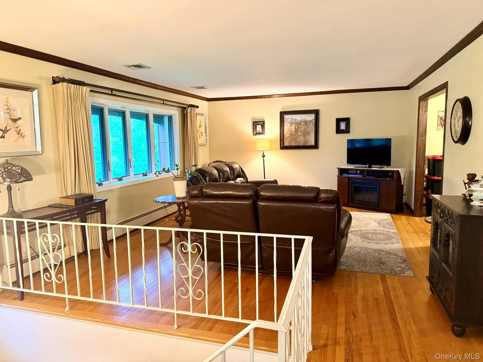15 Trenton Road, Fishkill, NY, 3 Bedrooms Bedrooms, 11 Rooms Rooms,3 BathroomsBathrooms,Residential,For Rent,Trenton,0,1049611 15 Trenton Road, Fishkill, NY, 3 Bedrooms Bedrooms, 11 Rooms Rooms,3 BathroomsBathrooms,Residential,For Rent,Trenton,0,1049611