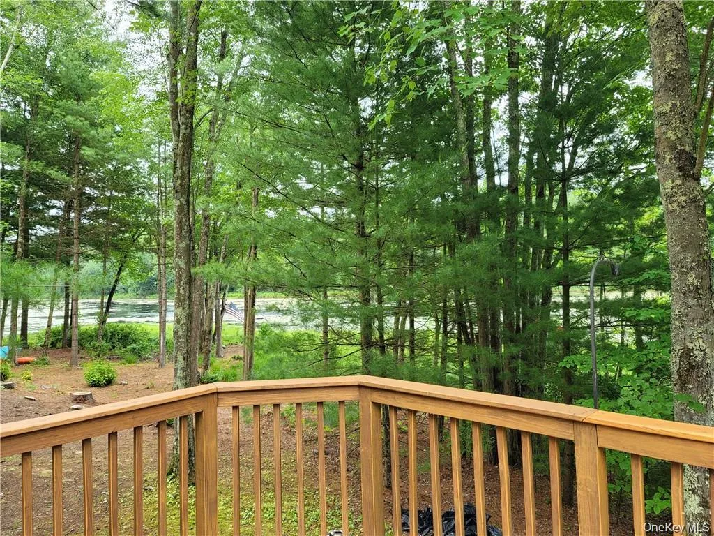14 Lakeside Drive, Thompson, NY, 2 Bedrooms Bedrooms, 4 Rooms Rooms,3 BathroomsBathrooms,Residential Lease,For Rent,Lakeside,0,1049612 14 Lakeside Drive, Thompson, NY, 2 Bedrooms Bedrooms, 4 Rooms Rooms,3 BathroomsBathrooms,Residential Lease,For Rent,Lakeside,0,1049612