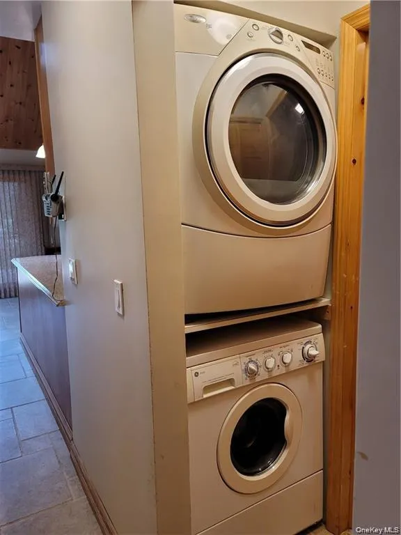 14 Lakeside Drive, Thompson, NY, 2 Bedrooms Bedrooms, 4 Rooms Rooms,3 BathroomsBathrooms,Residential Lease,For Rent,Lakeside,0,1049612 14 Lakeside Drive, Thompson, NY, 2 Bedrooms Bedrooms, 4 Rooms Rooms,3 BathroomsBathrooms,Residential Lease,For Rent,Lakeside,0,1049612