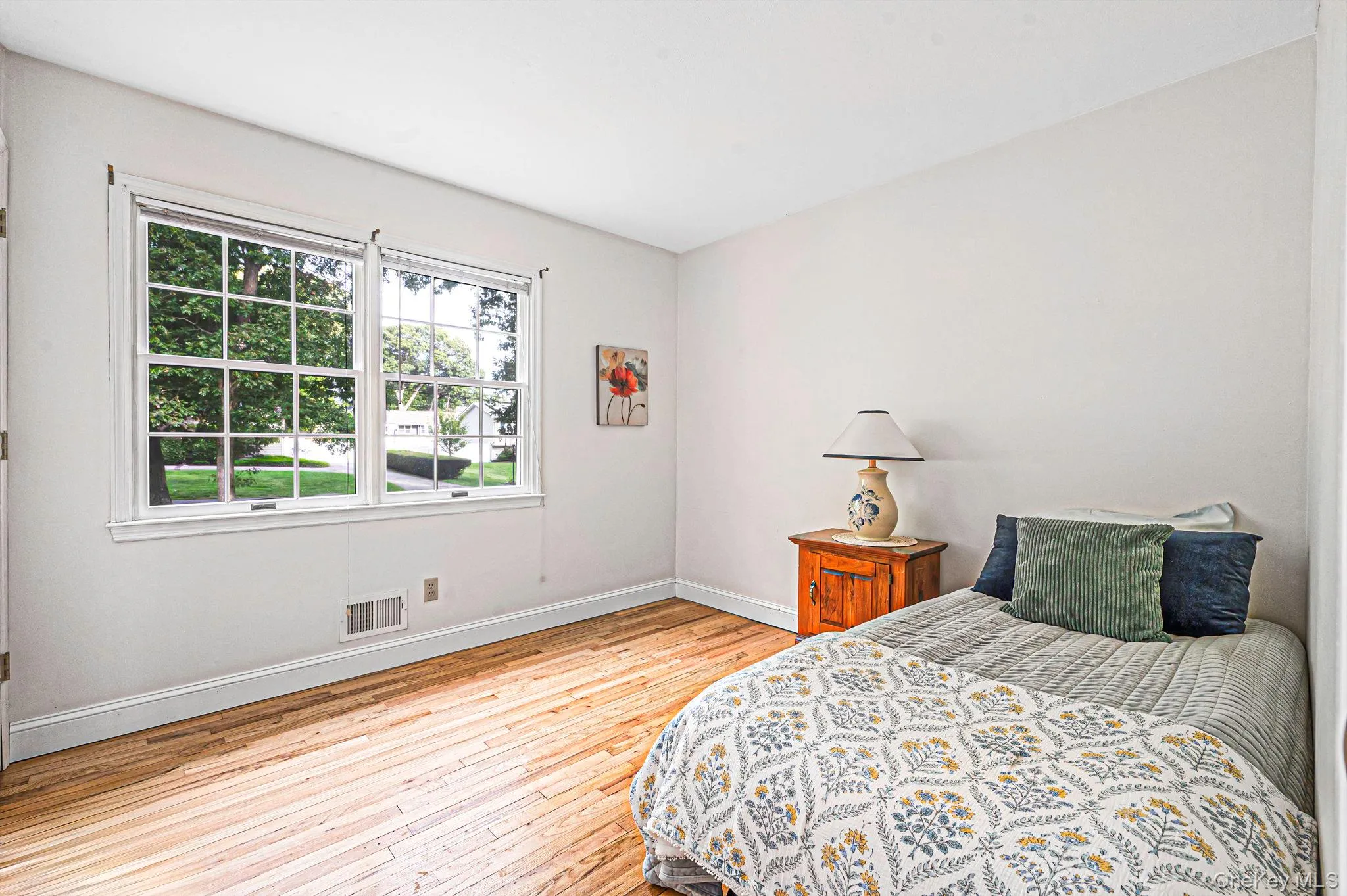 120 Midland Boulevard, Brookhaven, NY, 3 Bedrooms Bedrooms, 6 Rooms Rooms,2 BathroomsBathrooms,Residential,For Rent,Midland,0,1049615 120 Midland Boulevard, Brookhaven, NY, 3 Bedrooms Bedrooms, 6 Rooms Rooms,2 BathroomsBathrooms,Residential,For Rent,Midland,0,1049615