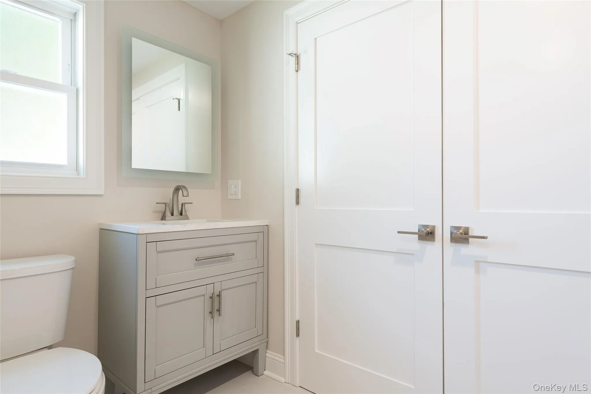1st Floor Full Bath 1st Floor Full Bath