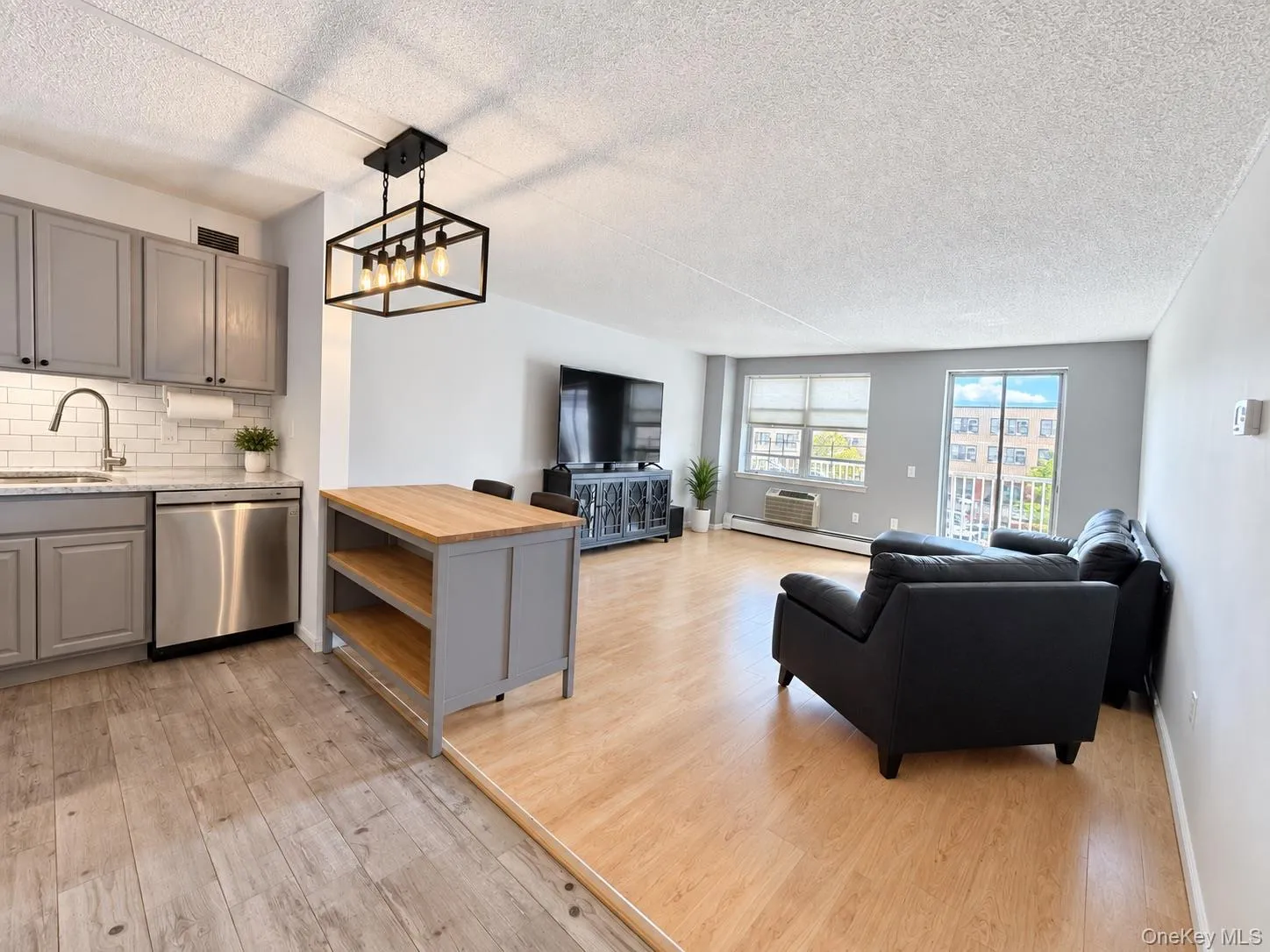 260 Beach 81st Street, New York, NY, 2 Bedrooms Bedrooms, 4 Rooms Rooms,1 BathroomBathrooms,Residential,For Rent,Beach 81st,0,1049618 260 Beach 81st Street, New York, NY, 2 Bedrooms Bedrooms, 4 Rooms Rooms,1 BathroomBathrooms,Residential,For Rent,Beach 81st,0,1049618