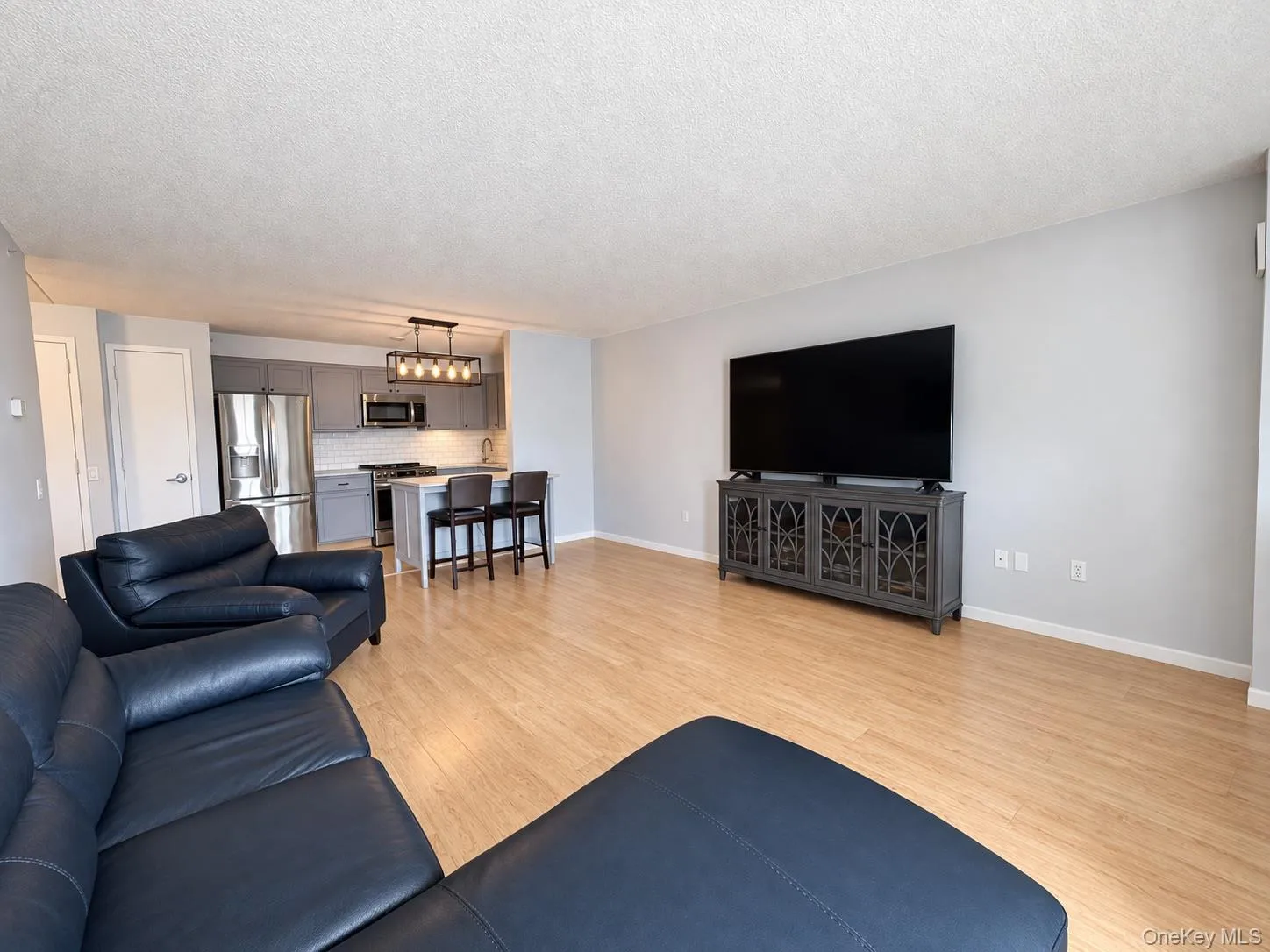 260 Beach 81st Street, New York, NY, 2 Bedrooms Bedrooms, 4 Rooms Rooms,1 BathroomBathrooms,Residential,For Rent,Beach 81st,0,1049618 260 Beach 81st Street, New York, NY, 2 Bedrooms Bedrooms, 4 Rooms Rooms,1 BathroomBathrooms,Residential,For Rent,Beach 81st,0,1049618