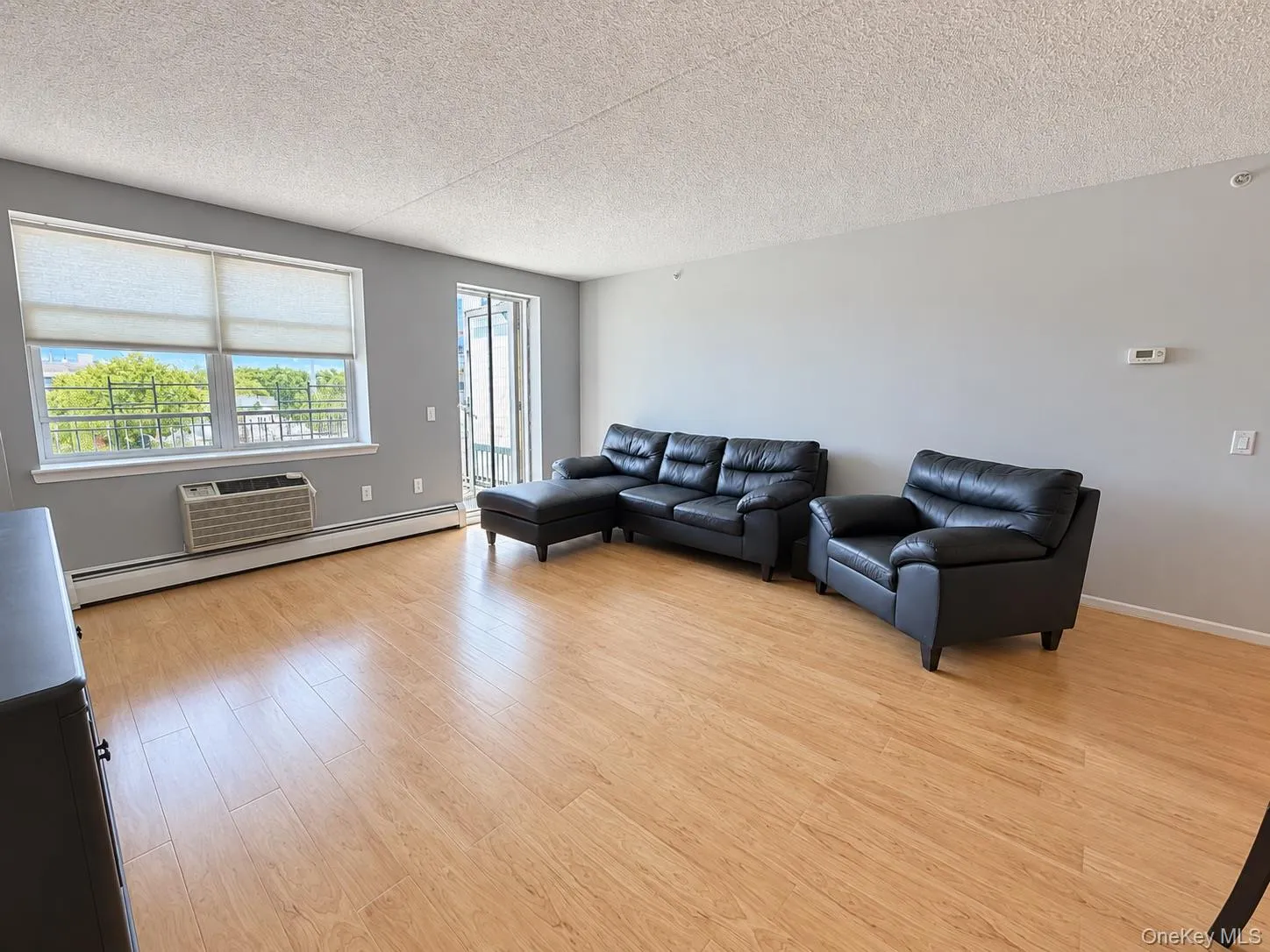 260 Beach 81st Street, New York, NY, 2 Bedrooms Bedrooms, 4 Rooms Rooms,1 BathroomBathrooms,Residential,For Rent,Beach 81st,0,1049618 260 Beach 81st Street, New York, NY, 2 Bedrooms Bedrooms, 4 Rooms Rooms,1 BathroomBathrooms,Residential,For Rent,Beach 81st,0,1049618