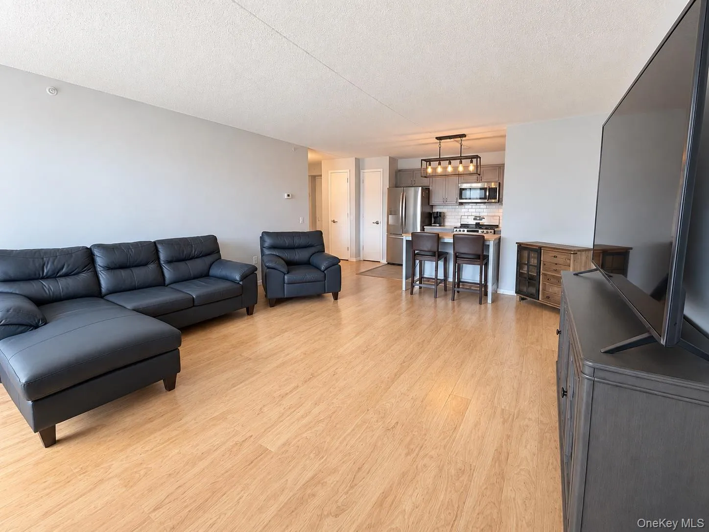 260 Beach 81st Street, New York, NY, 2 Bedrooms Bedrooms, 4 Rooms Rooms,1 BathroomBathrooms,Residential,For Rent,Beach 81st,0,1049618 260 Beach 81st Street, New York, NY, 2 Bedrooms Bedrooms, 4 Rooms Rooms,1 BathroomBathrooms,Residential,For Rent,Beach 81st,0,1049618