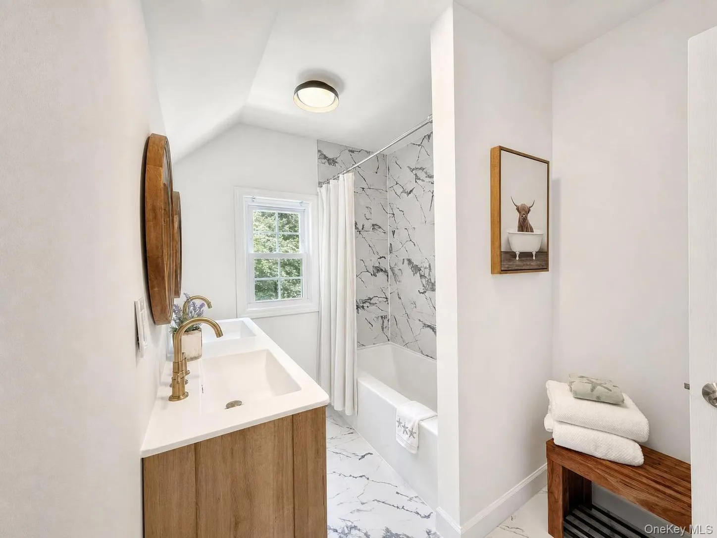 Second floor Full large bathroom, with double sink, shower and sitting area/ closet space Second floor Full large bathroom, with double sink, shower and sitting area/ closet space