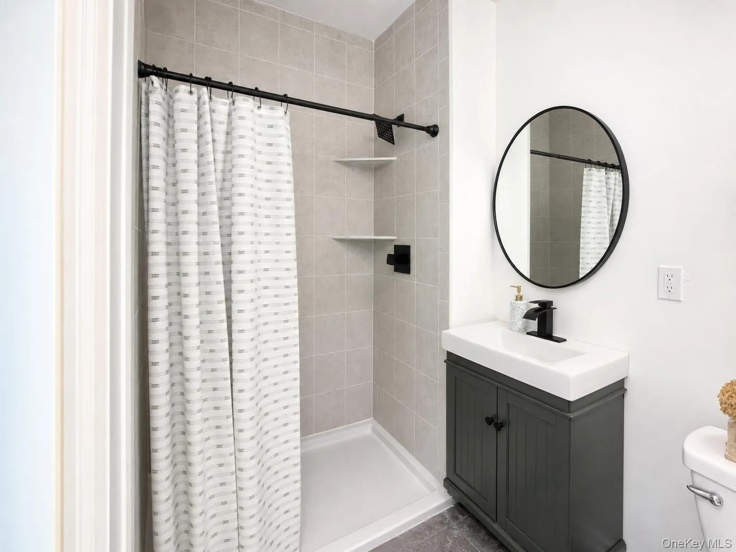 10 Field Street, Peekskill, NY, 3 Bedrooms Bedrooms, 7 Rooms Rooms,2 BathroomsBathrooms,Residential,For Rent,Field,0,1049619 10 Field Street, Peekskill, NY, 3 Bedrooms Bedrooms, 7 Rooms Rooms,2 BathroomsBathrooms,Residential,For Rent,Field,0,1049619