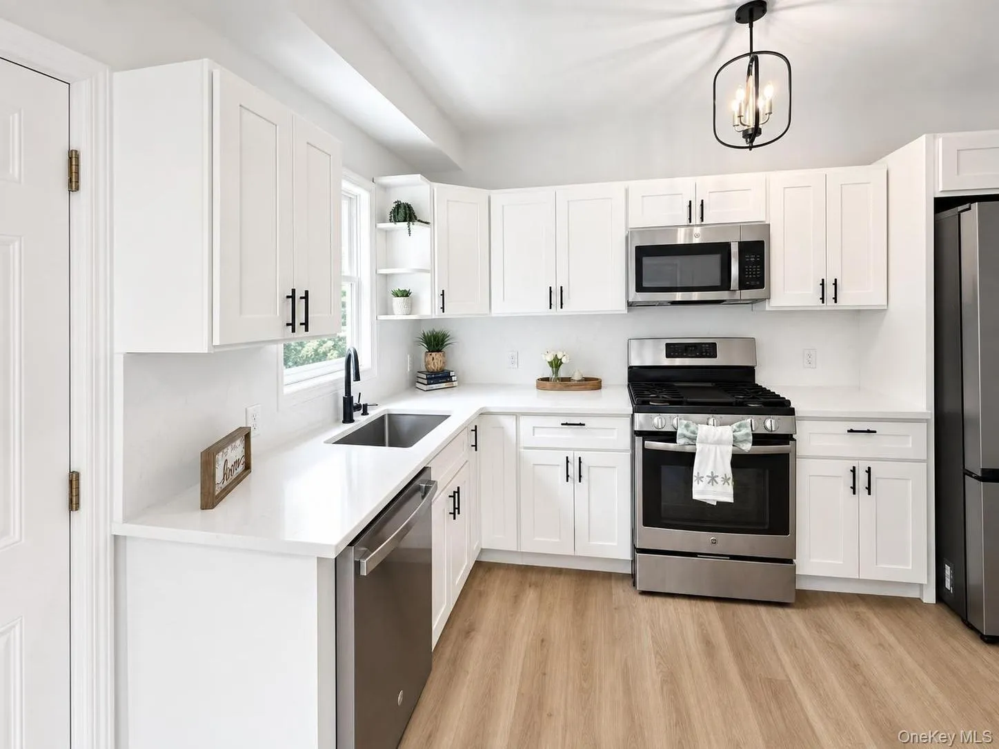 10 Field Street, Peekskill, NY, 3 Bedrooms Bedrooms, 7 Rooms Rooms,2 BathroomsBathrooms,Residential,For Rent,Field,0,1049619 10 Field Street, Peekskill, NY, 3 Bedrooms Bedrooms, 7 Rooms Rooms,2 BathroomsBathrooms,Residential,For Rent,Field,0,1049619