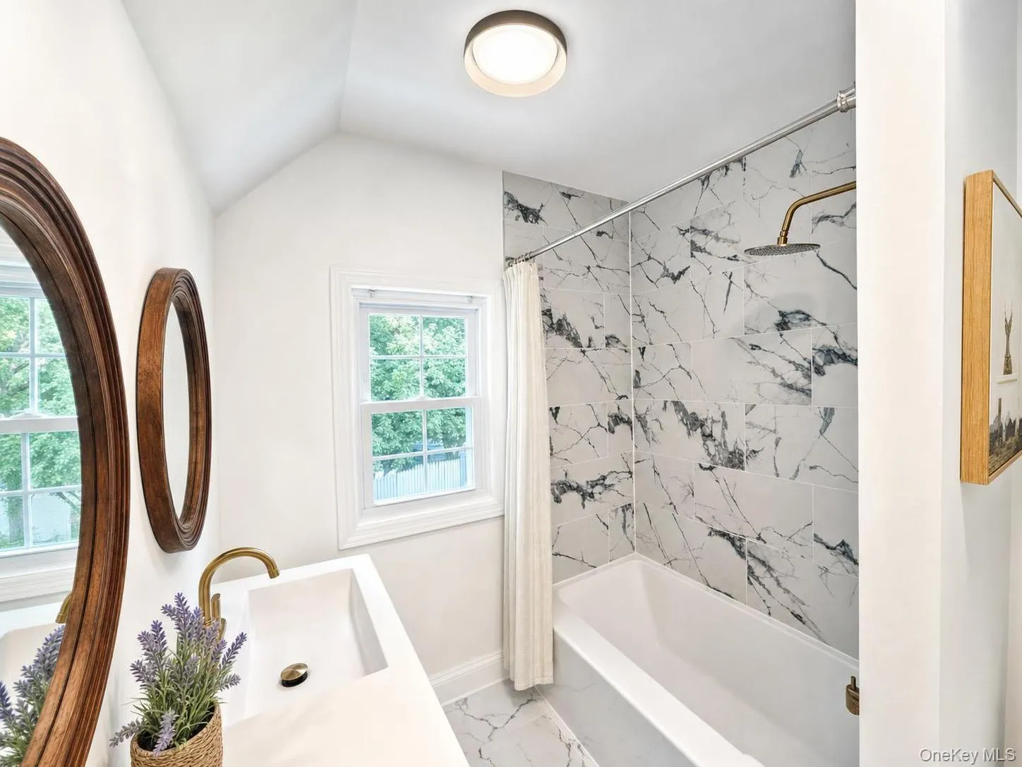 2nd bathroom 2nd bathroom