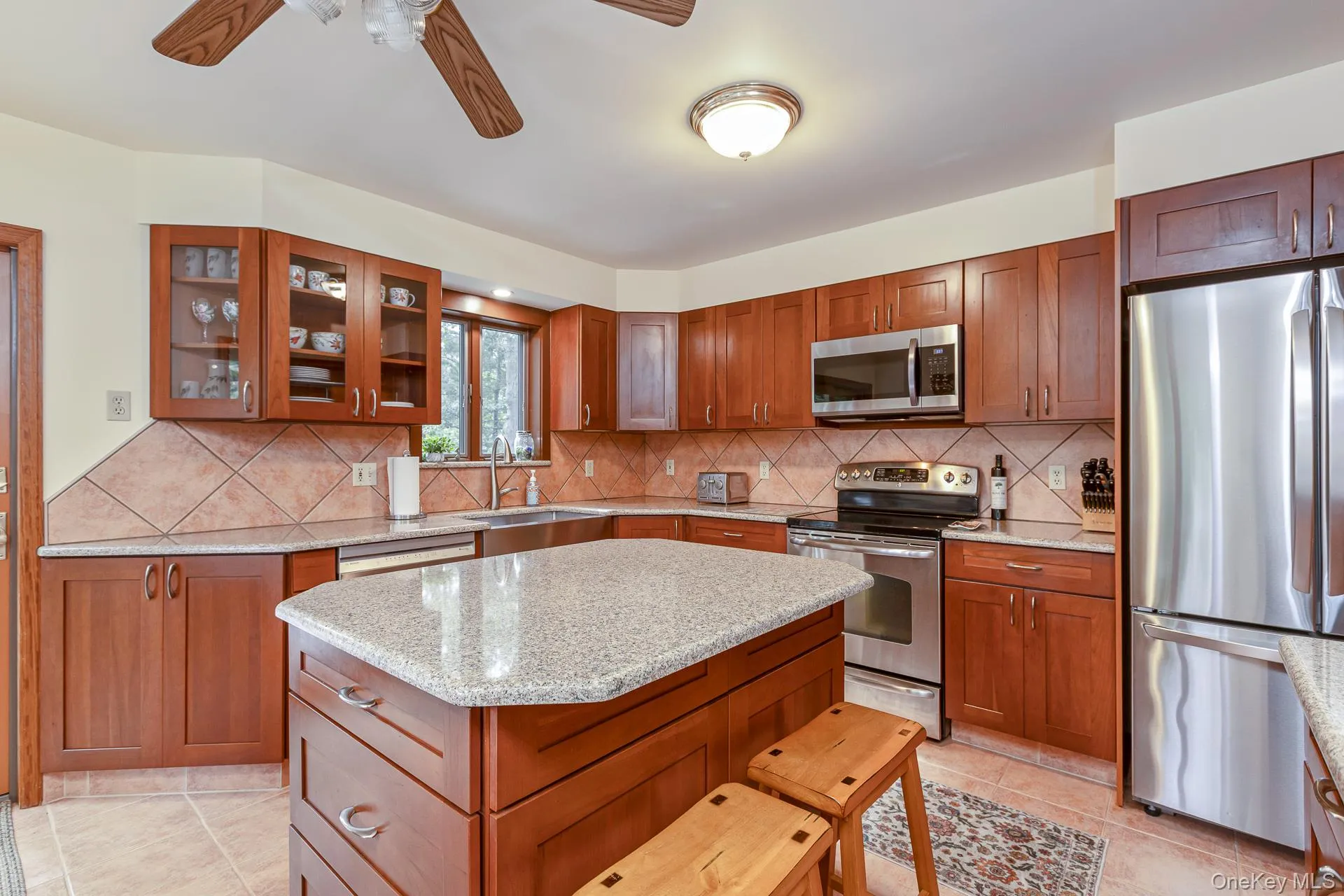 76 Wylde Road, Brookhaven, NY, 3 Bedrooms Bedrooms, 6 Rooms Rooms,2 BathroomsBathrooms,Residential,For Rent,Wylde,0,1049620 76 Wylde Road, Brookhaven, NY, 3 Bedrooms Bedrooms, 6 Rooms Rooms,2 BathroomsBathrooms,Residential,For Rent,Wylde,0,1049620