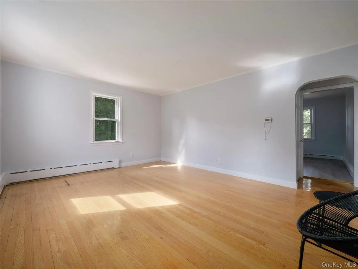 1 Henry Court, Clarkstown, NY, 3 Bedrooms Bedrooms, 7 Rooms Rooms,2 BathroomsBathrooms,Residential Lease,For Rent,Henry,0,1049621 1 Henry Court, Clarkstown, NY, 3 Bedrooms Bedrooms, 7 Rooms Rooms,2 BathroomsBathrooms,Residential Lease,For Rent,Henry,0,1049621