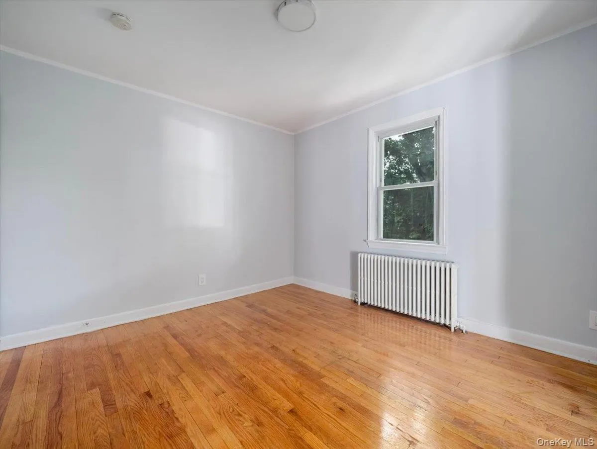 1 Henry Court, Clarkstown, NY, 3 Bedrooms Bedrooms, 7 Rooms Rooms,2 BathroomsBathrooms,Residential Lease,For Rent,Henry,0,1049621 1 Henry Court, Clarkstown, NY, 3 Bedrooms Bedrooms, 7 Rooms Rooms,2 BathroomsBathrooms,Residential Lease,For Rent,Henry,0,1049621